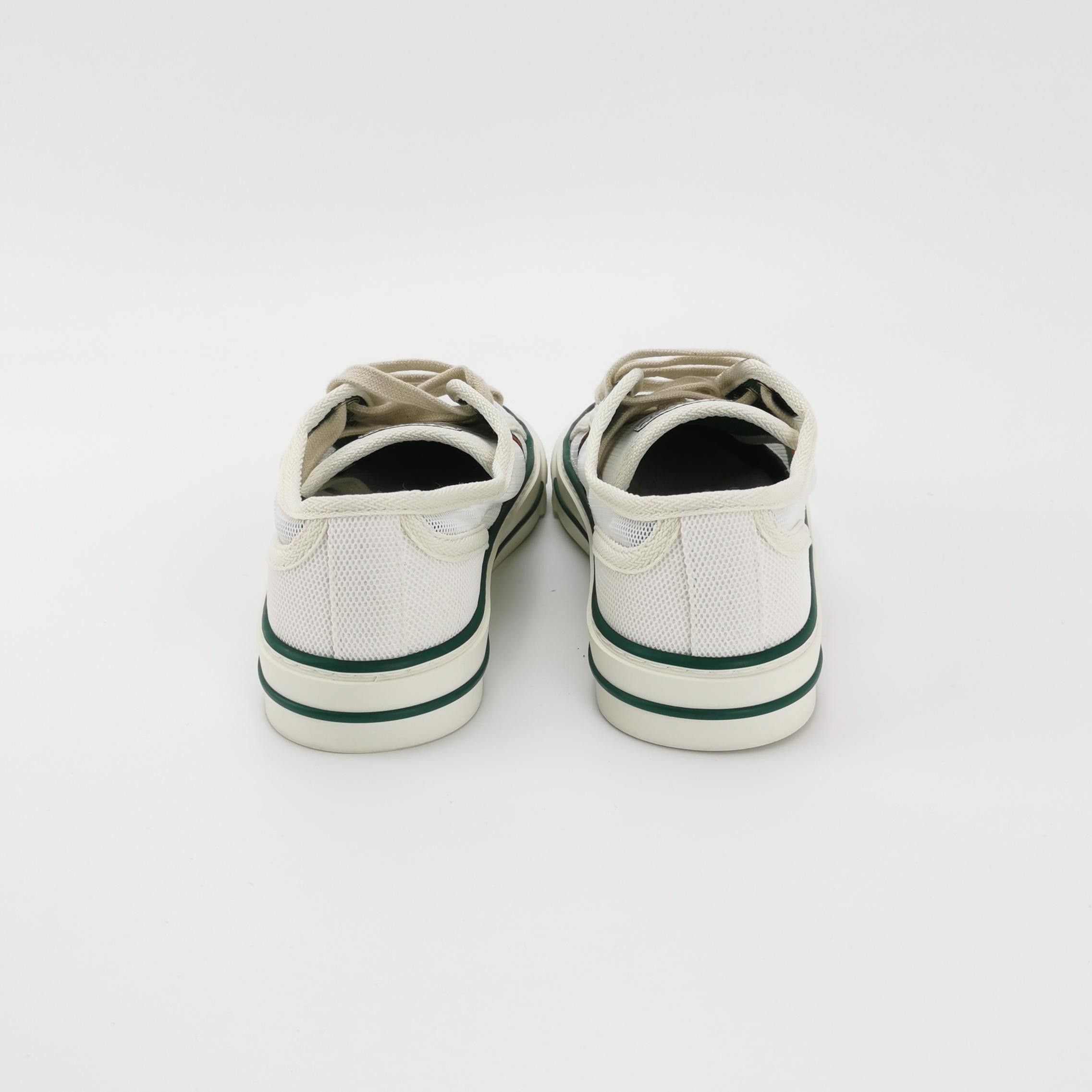 Gucci Gucci Women 5 Lowtop Sneakers Size US 5 / IT 35 - 4 Thumbnail