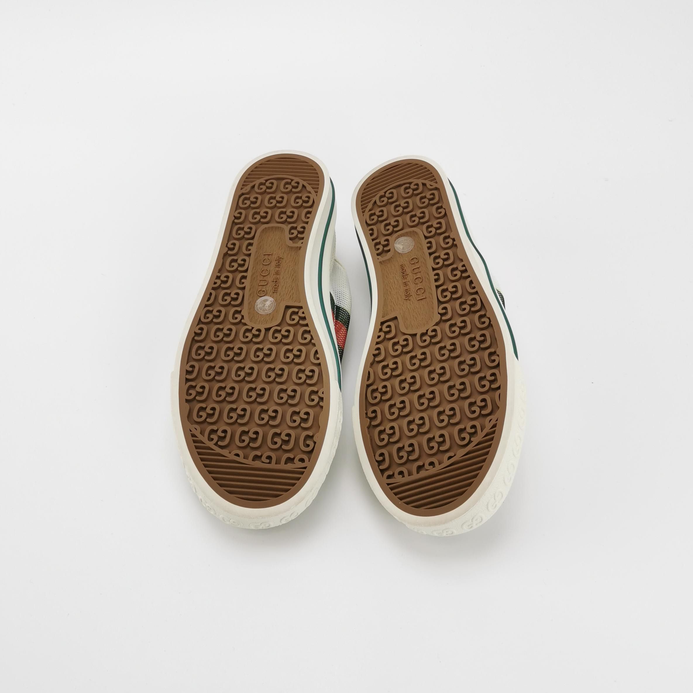 Gucci Gucci Women 5 Lowtop Sneakers Size US 5 / IT 35 - 5 Thumbnail