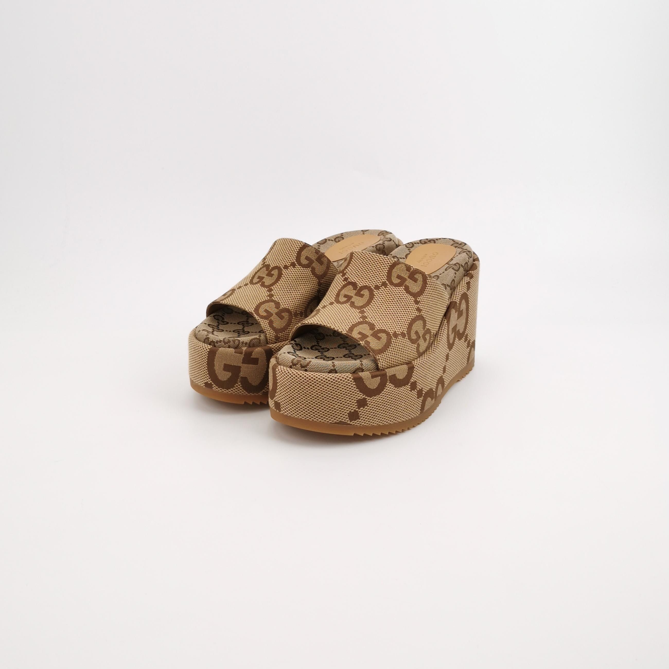 Gucci Gucci Women 7 Sandals Size US 7 / IT 37 - 2 Thumbnail