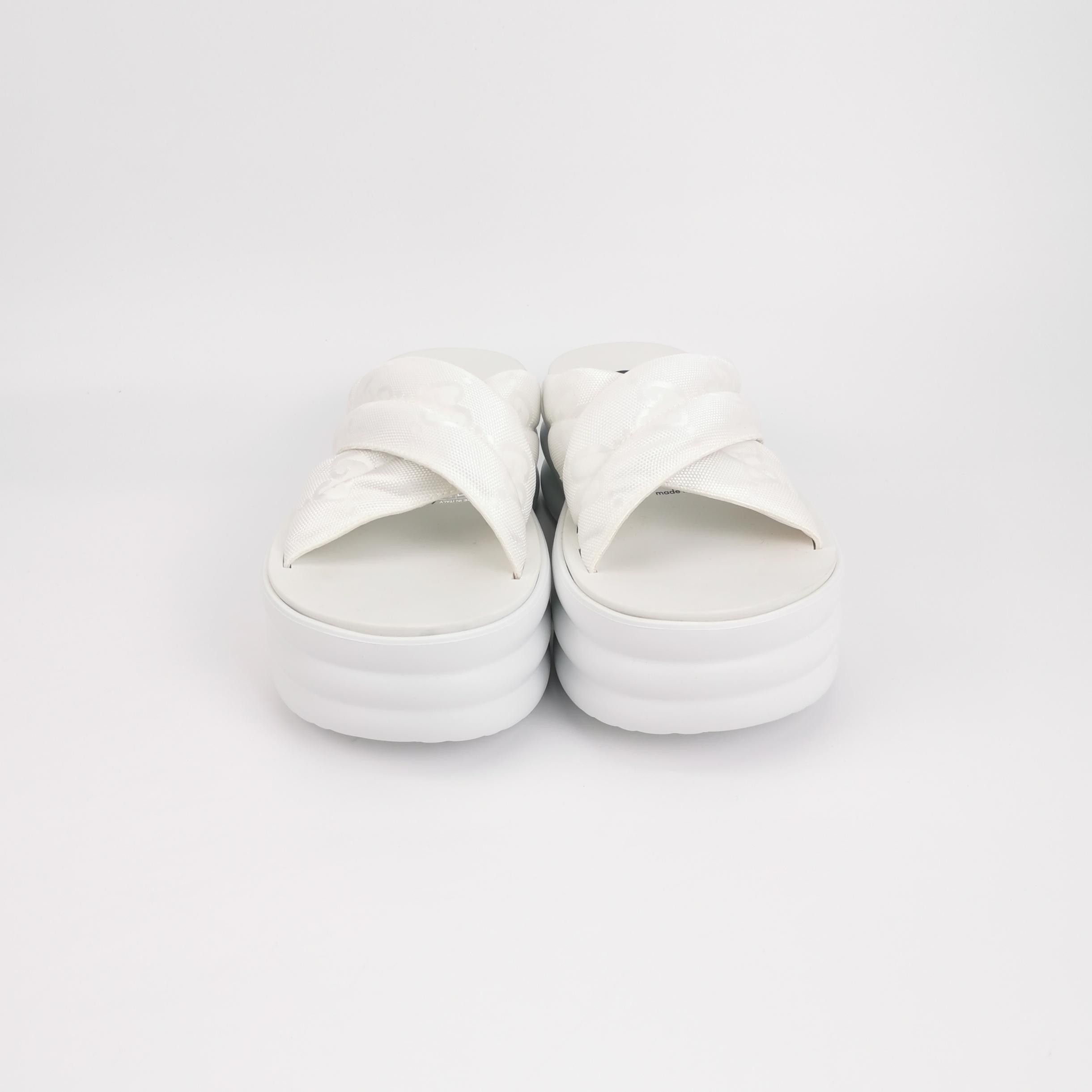 Gucci Gucci Women 7 Sandals Size US 7 / IT 37 - 3 Thumbnail