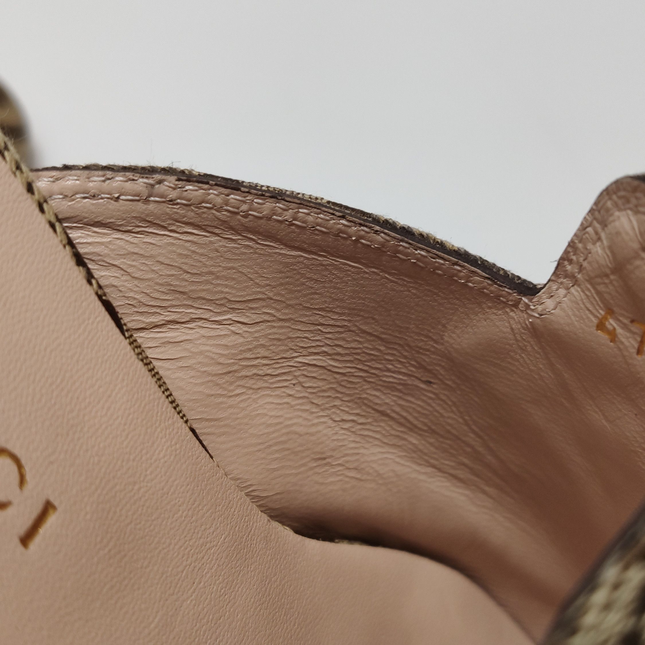 Gucci Gucci Women it_34-5 Sandals Size US 4.5 / IT 34.5 - 11 Thumbnail