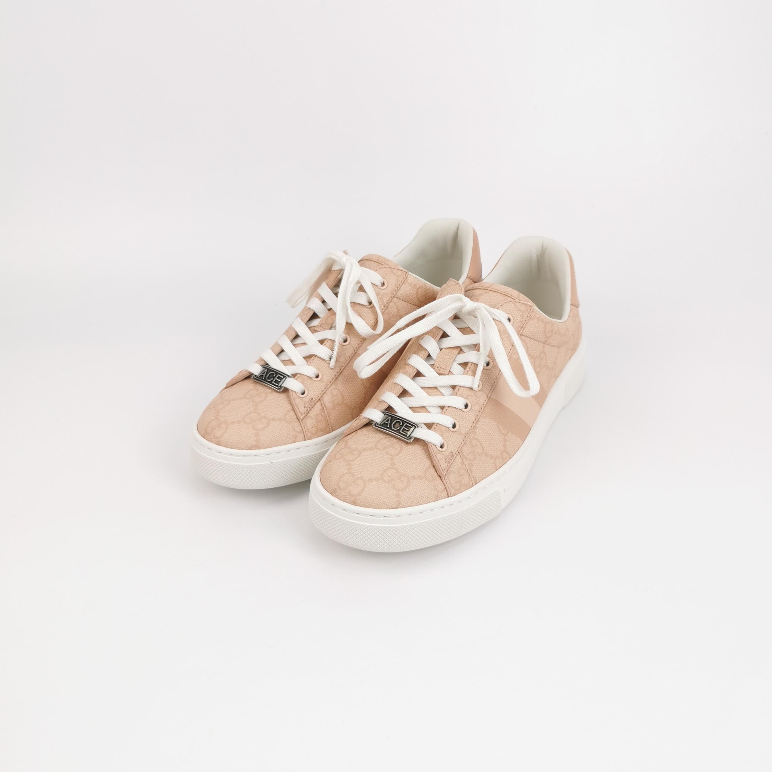 Gucci Gucci Women 7 Lowtop Sneakers Size US 7 / IT 37 - 2 Thumbnail