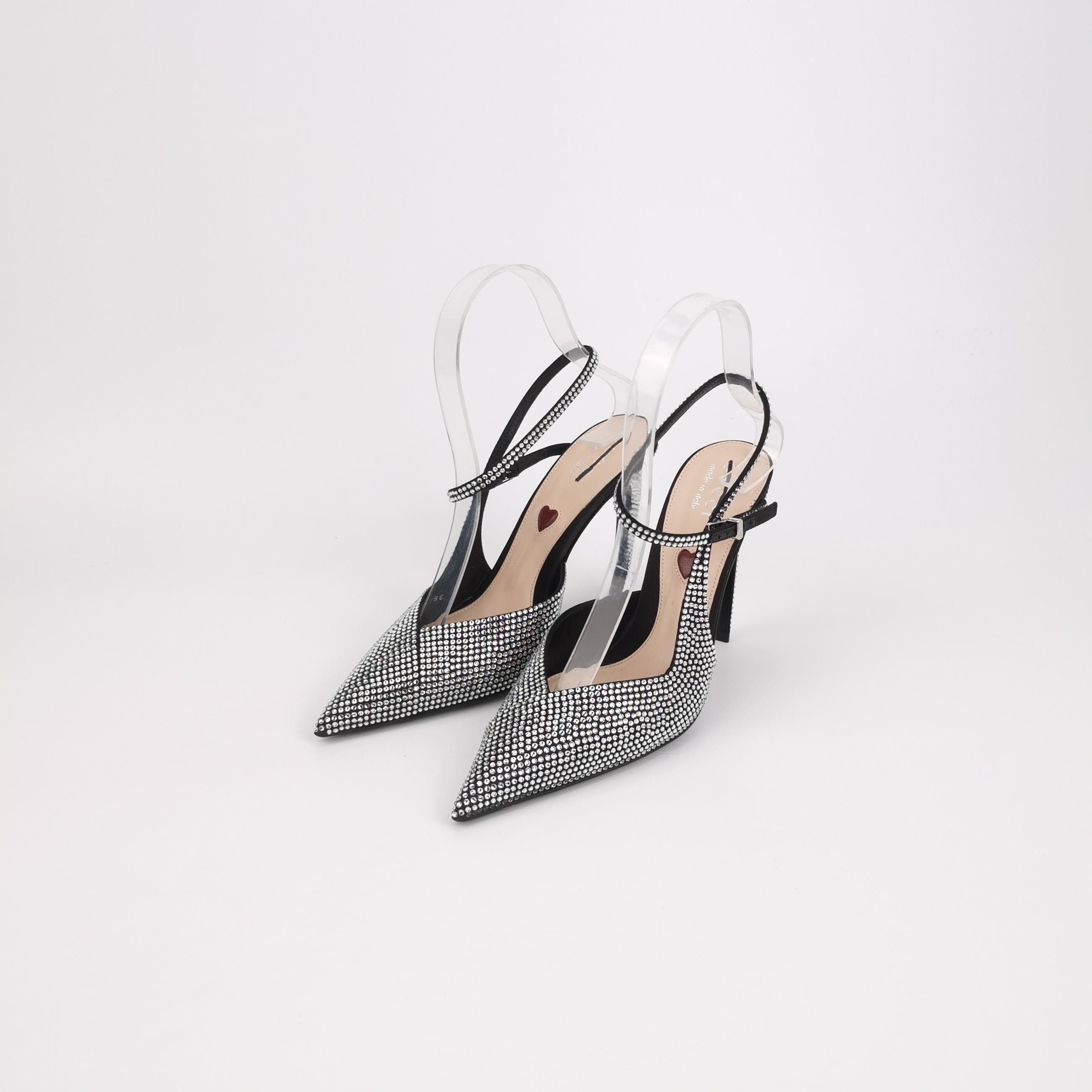 Gucci Gucci Women 5 Sandals Size US 5 / IT 35 - 2 Thumbnail
