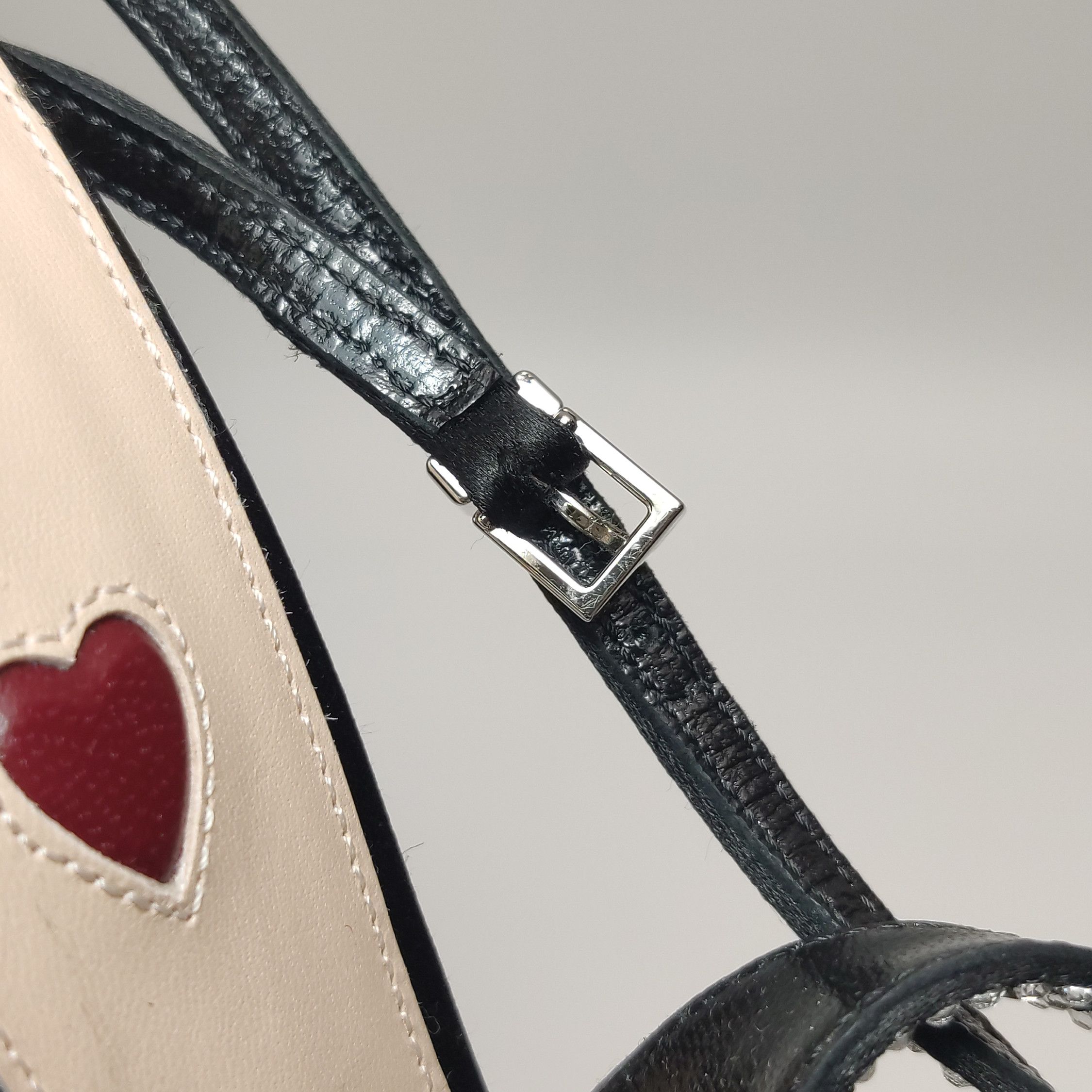 Gucci Gucci Women 5 Sandals Size US 5 / IT 35 - 12 Thumbnail