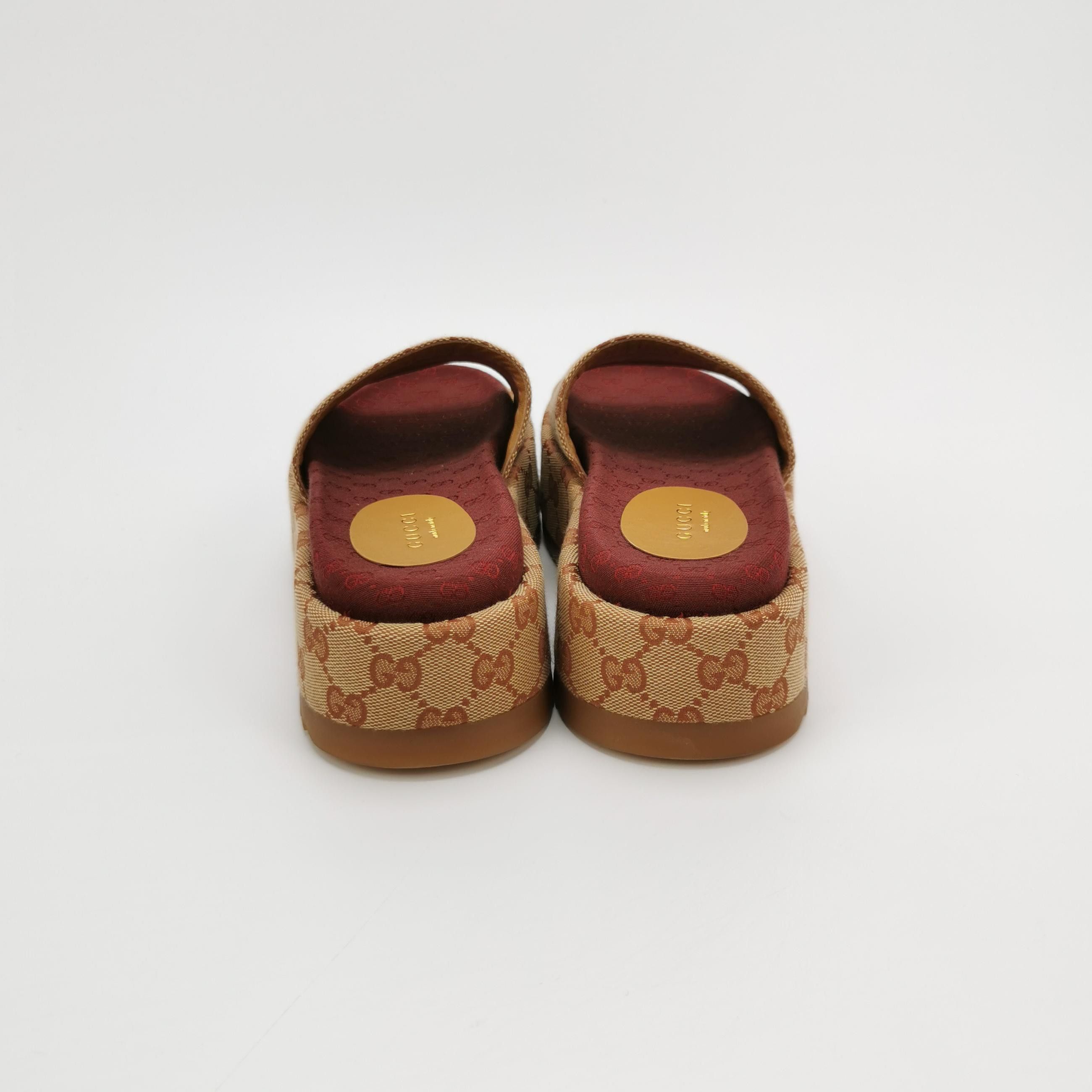 Gucci Gucci Women 5-5 Sandals Size US 5.5 / IT 35.5 - 4 Thumbnail