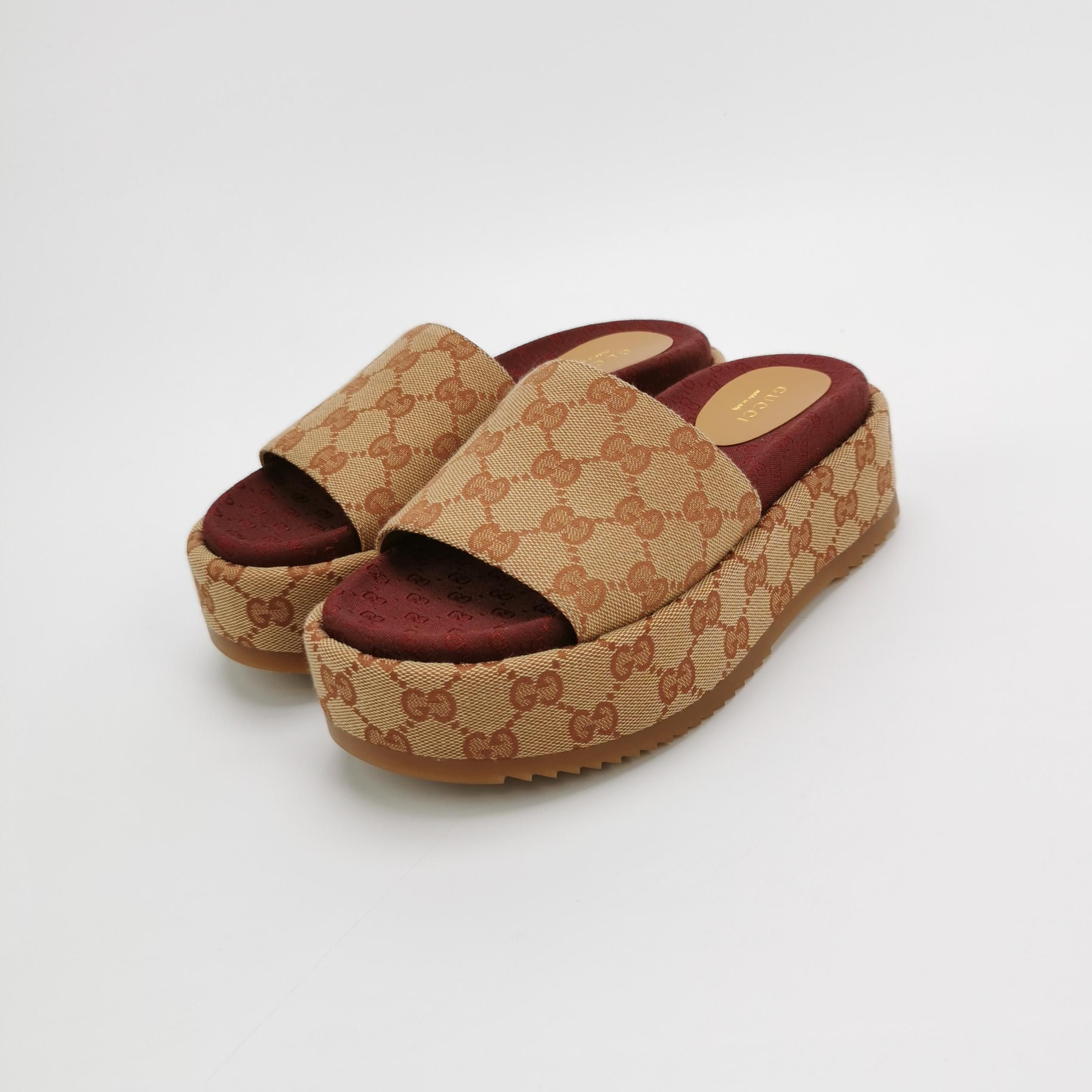 Gucci Gucci Women 5-5 Sandals Size US 5.5 / IT 35.5 - 2 Thumbnail
