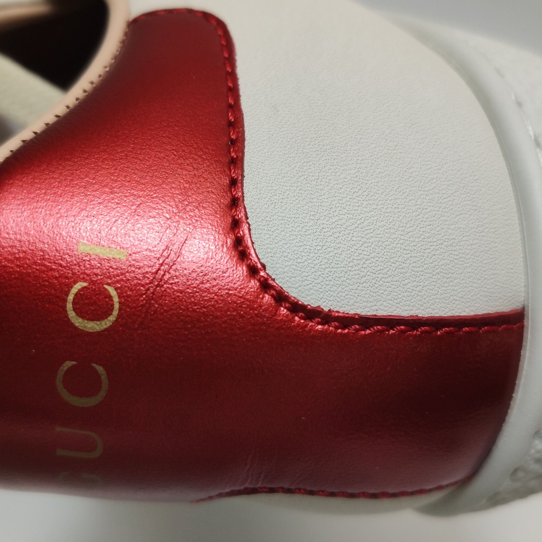 Gucci Gucci Women 7-5 Lowtop Sneakers Size US 7.5 / IT 37.5 - 10 Thumbnail