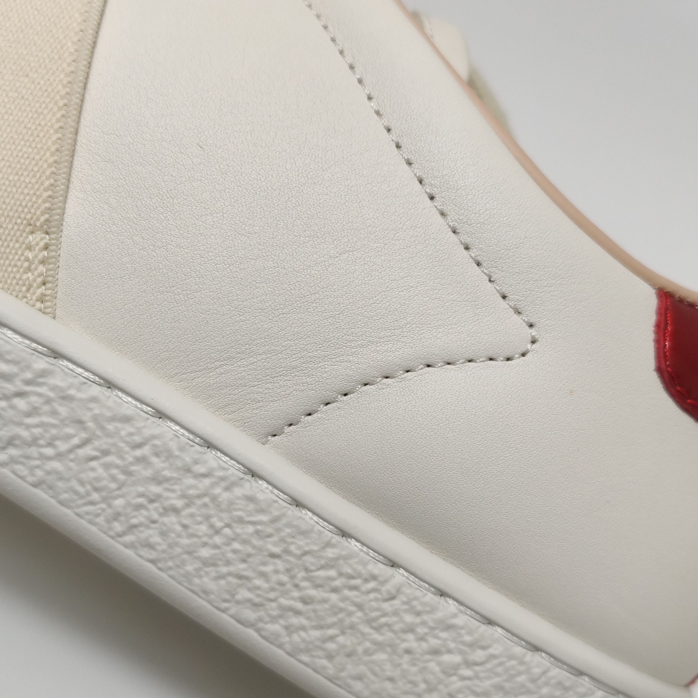 Gucci Gucci Women 7-5 Lowtop Sneakers Size US 7.5 / IT 37.5 - 11 Thumbnail