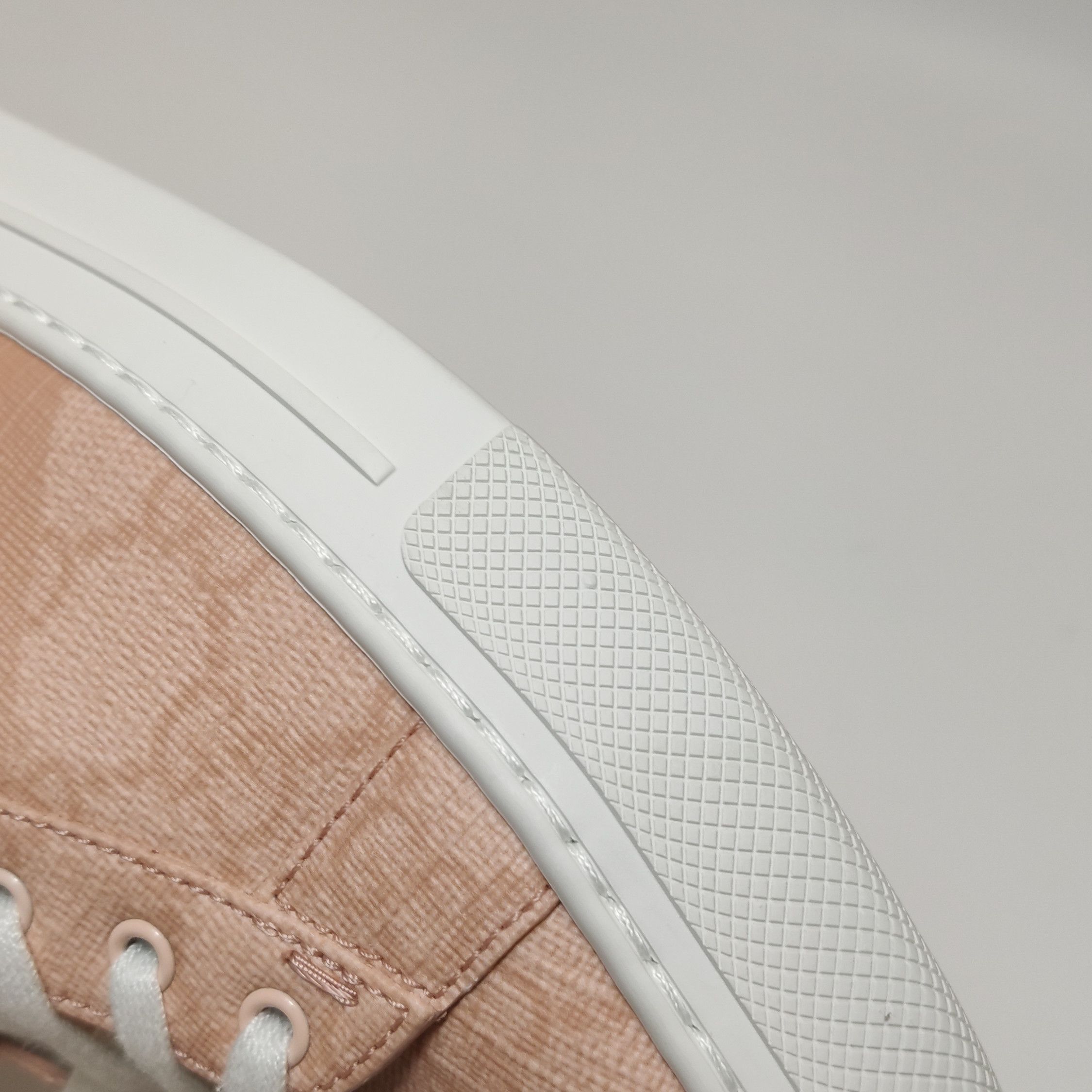 Gucci Gucci Women 8 Lowtop Sneakers Size US 8 / IT 38 - 8 Thumbnail