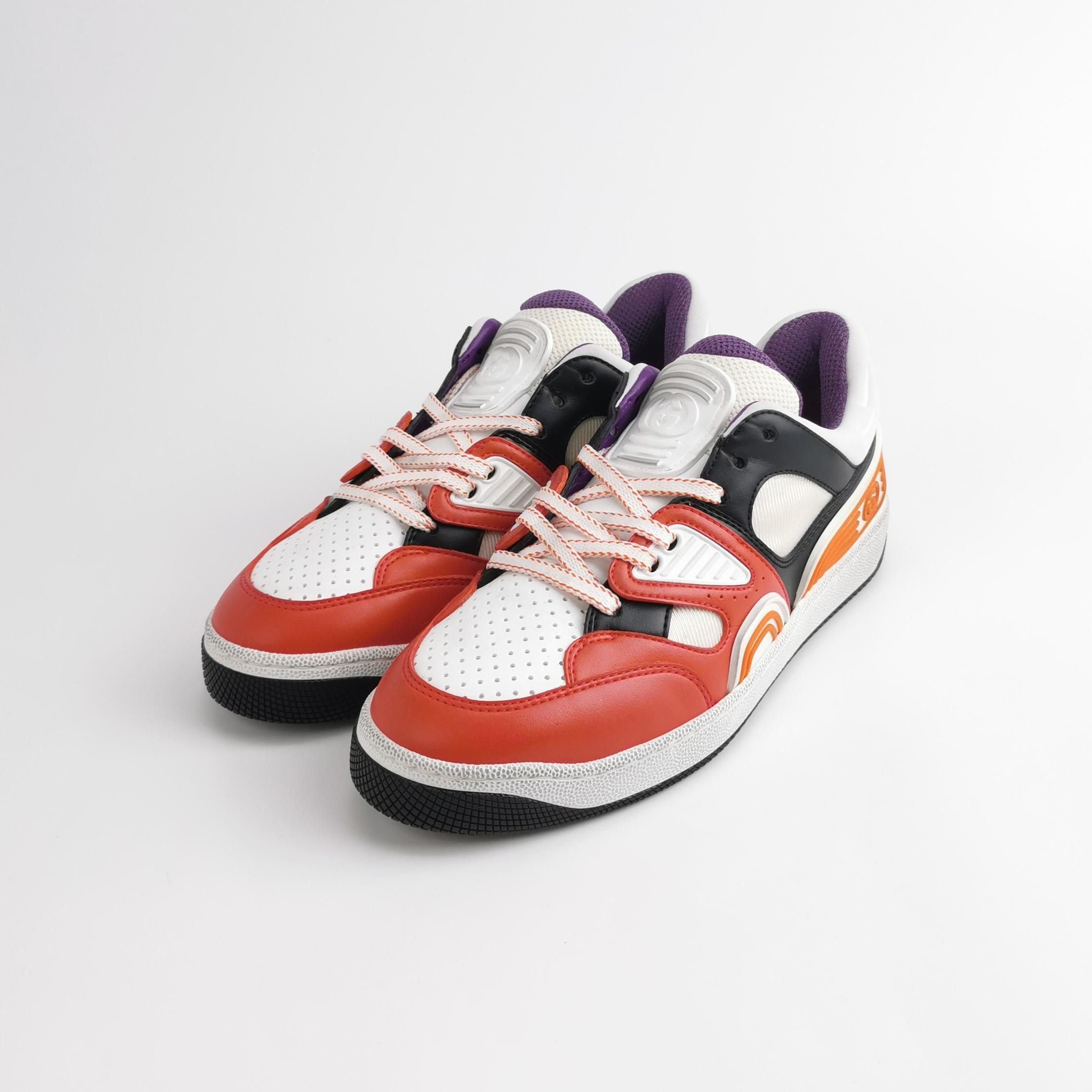 Gucci Gucci Women 6-5 Lowtop Sneakers Size US 6.5 / IT 36.5 - 2 Thumbnail