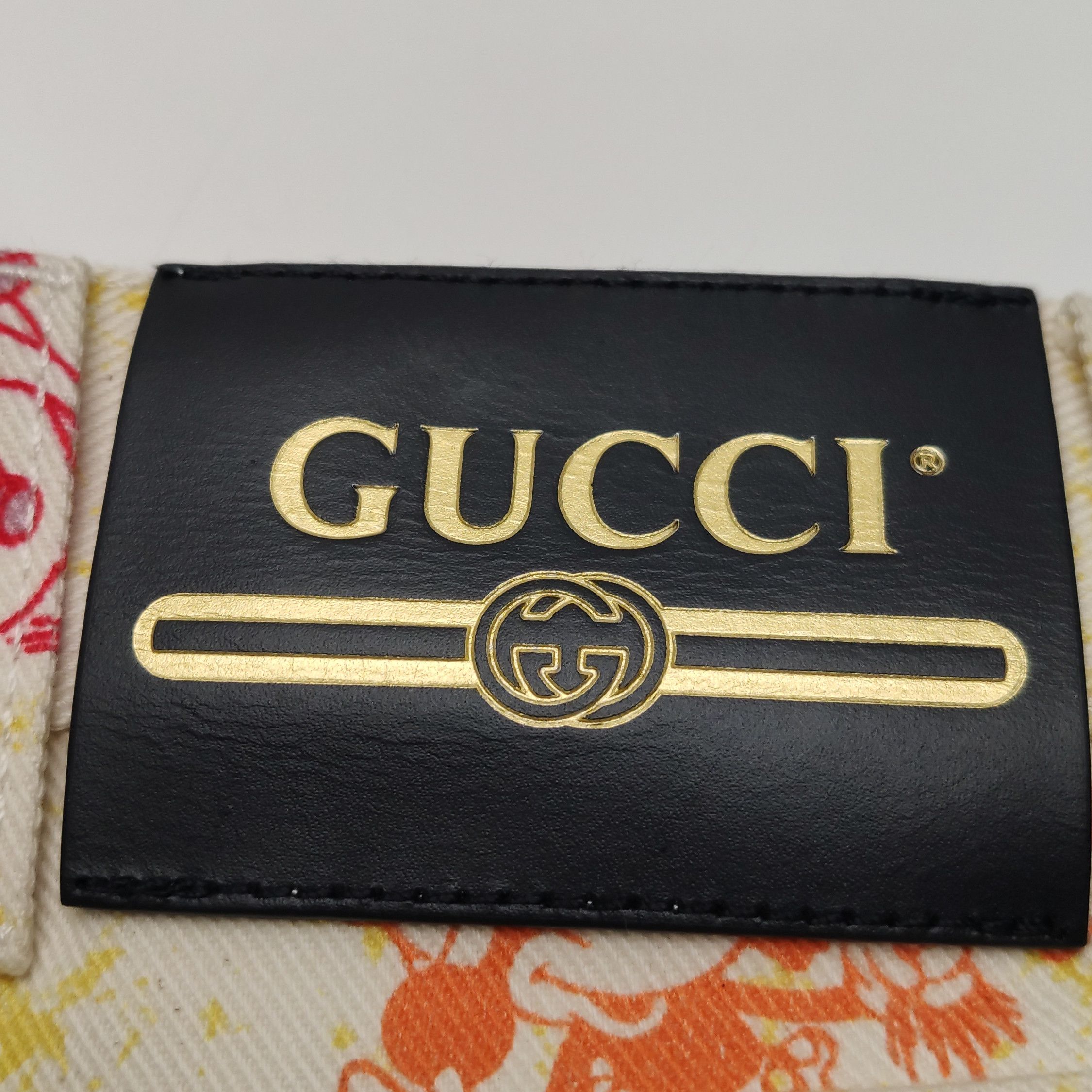 Gucci Gucci Women 28 Shorts Size 28" / US 6 / IT 42 - 9 Thumbnail
