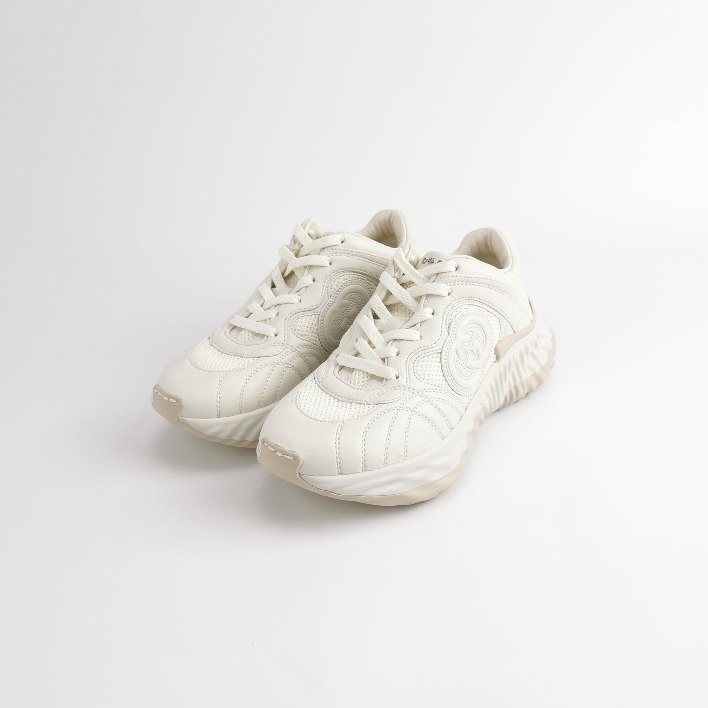Gucci Gucci Women 5-5 Lowtop Sneakers Size US 5.5 / IT 35.5 - 2 Thumbnail