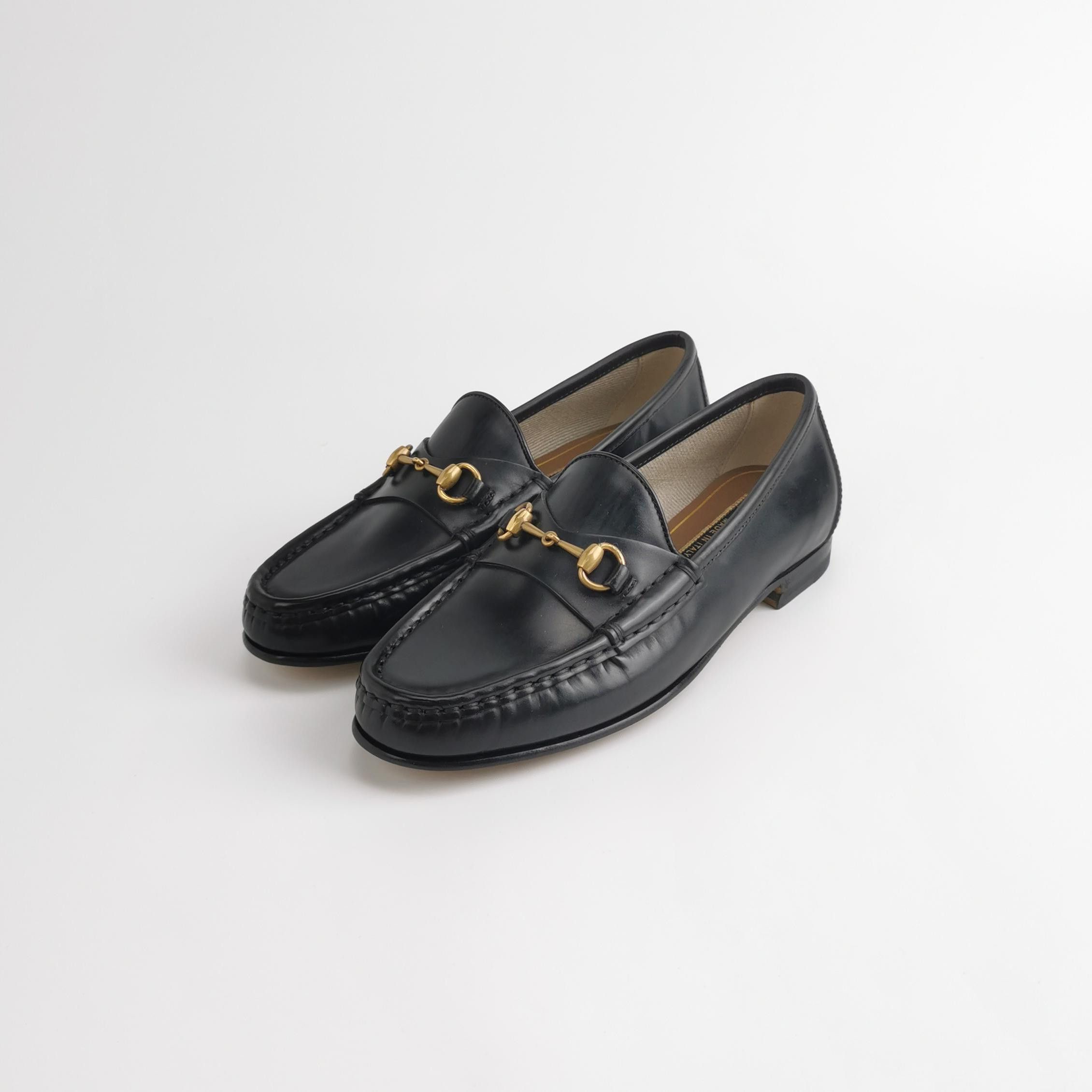 Gucci Gucci Women 5 Flats Size US 5 / IT 35 - 2 Thumbnail