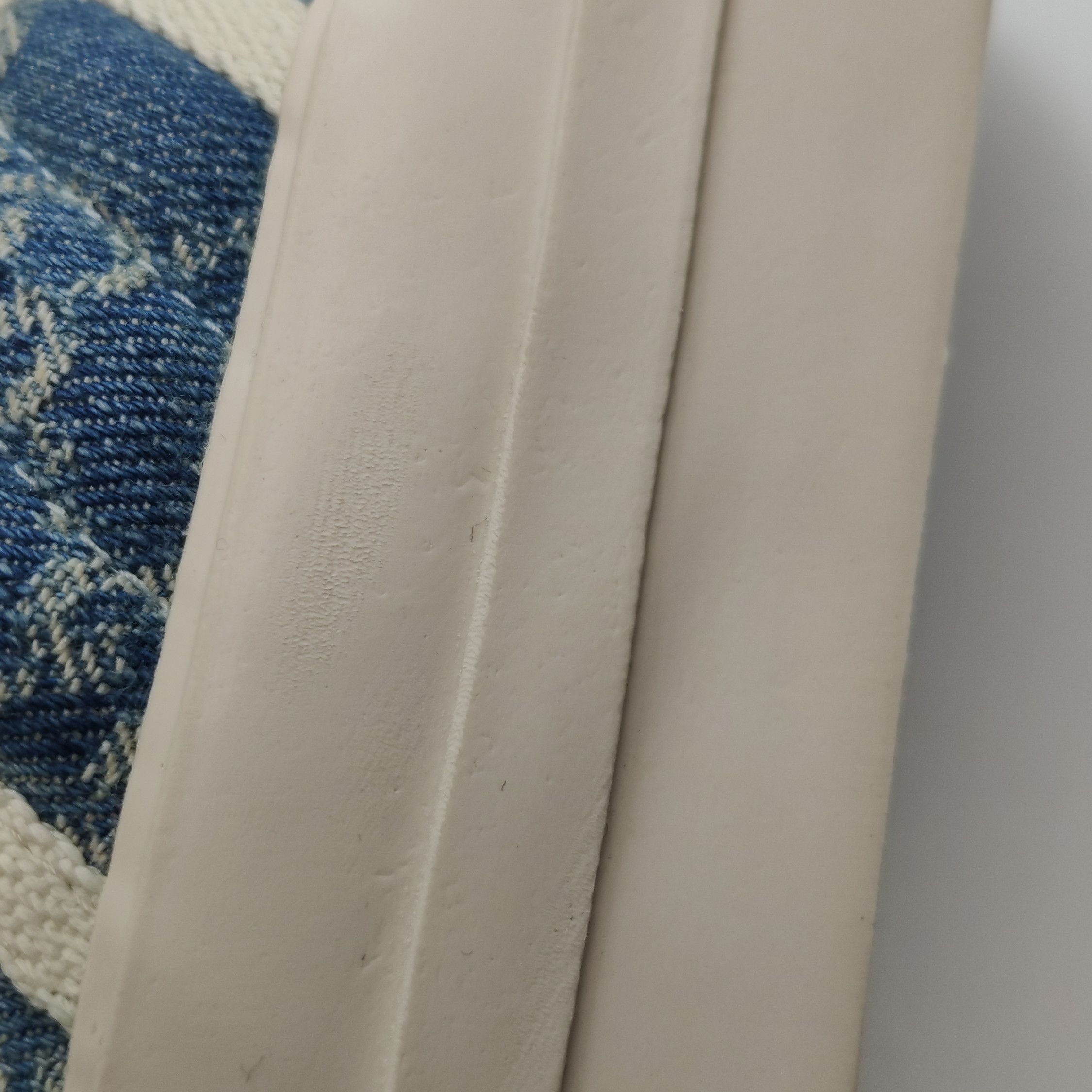 Gucci Gucci Women 9 Lowtop Sneakers Size US 9 / IT 39 - 10 Thumbnail