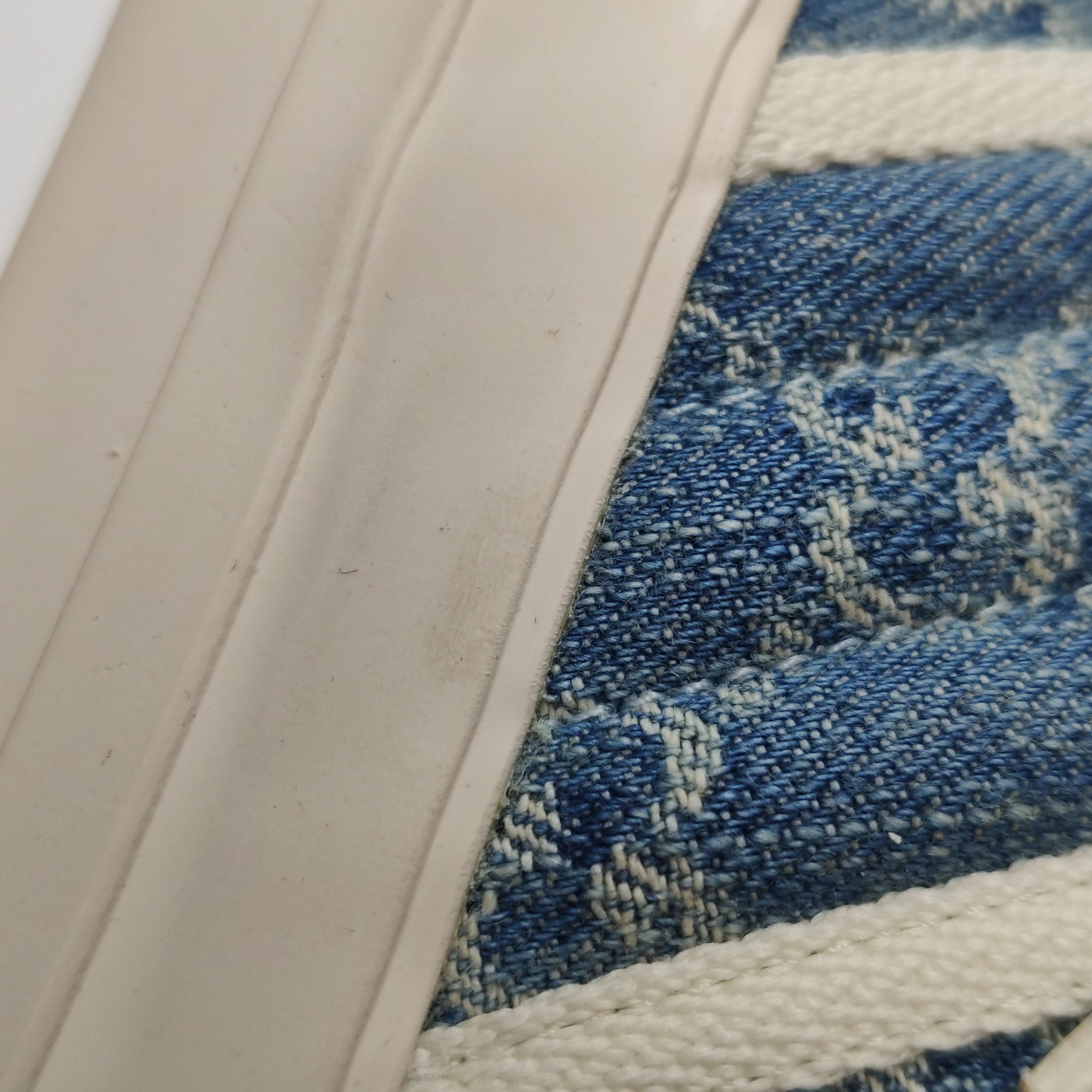 Gucci Gucci Women 9 Lowtop Sneakers Size US 9 / IT 39 - 9 Thumbnail