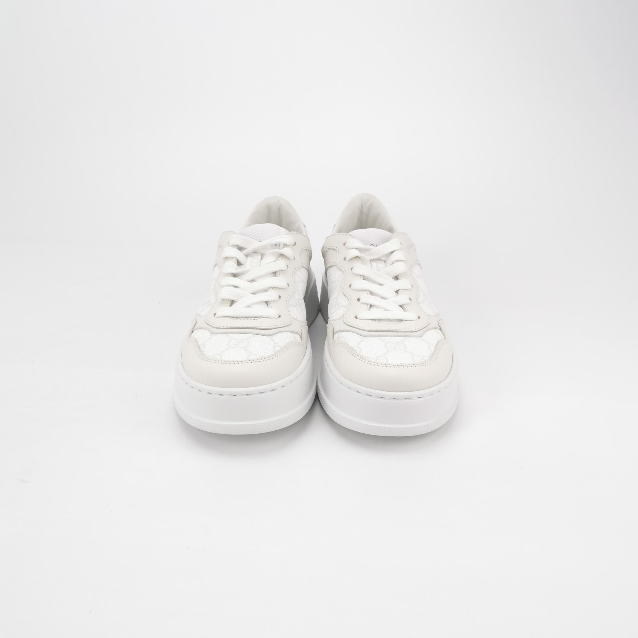 Gucci Gucci Women 5 Lowtop Sneakers Size US 5 / IT 35 - 3 Thumbnail