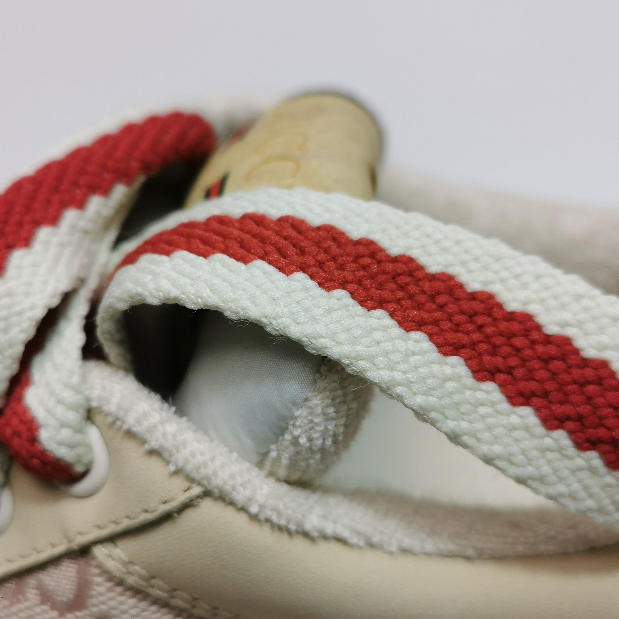 Gucci Gucci Women 6 Lowtop Sneakers Size US 6 / IT 36 - 7 Thumbnail