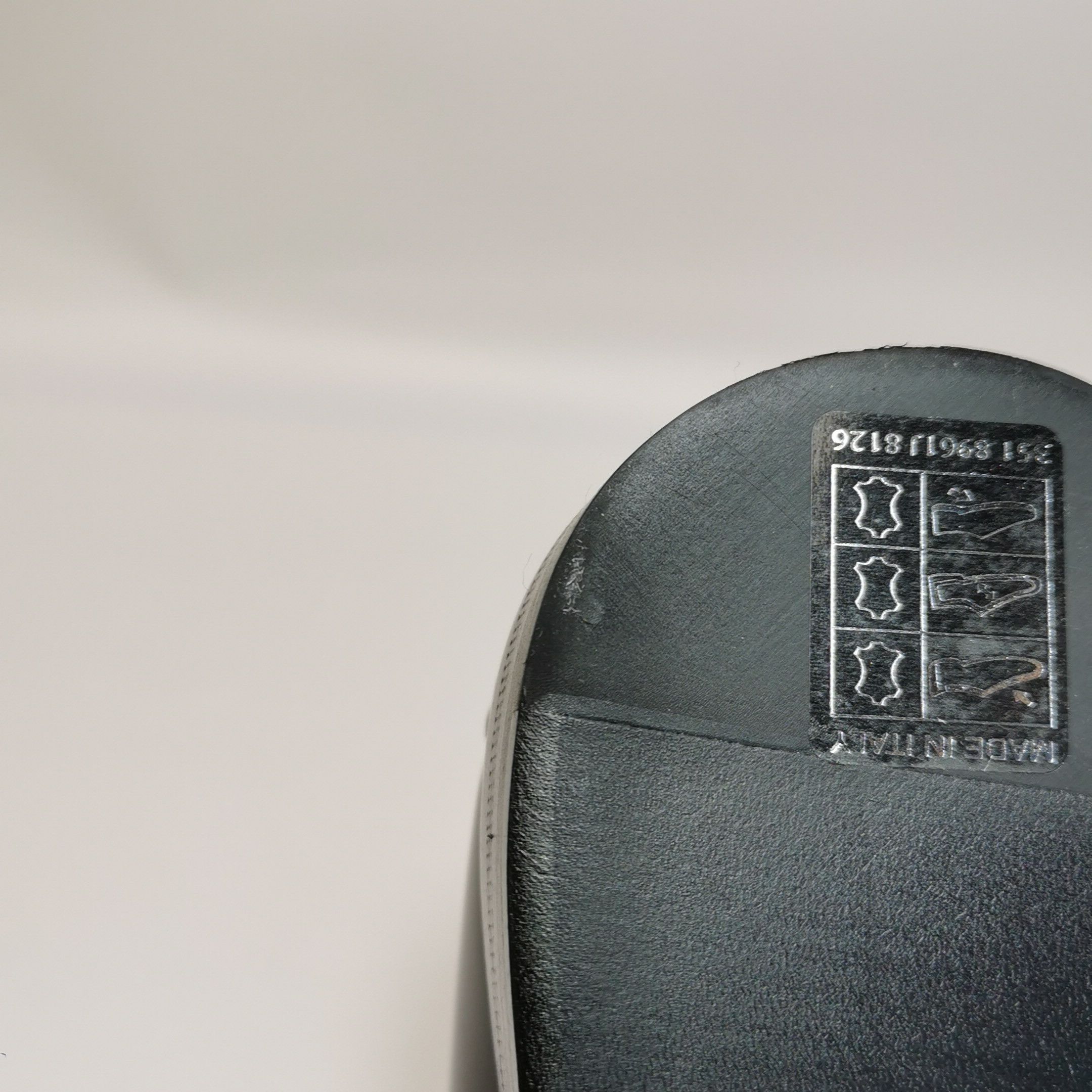 Gucci Gucci Women 5-5 Flats Size US 5.5 / IT 35.5 - 9 Thumbnail