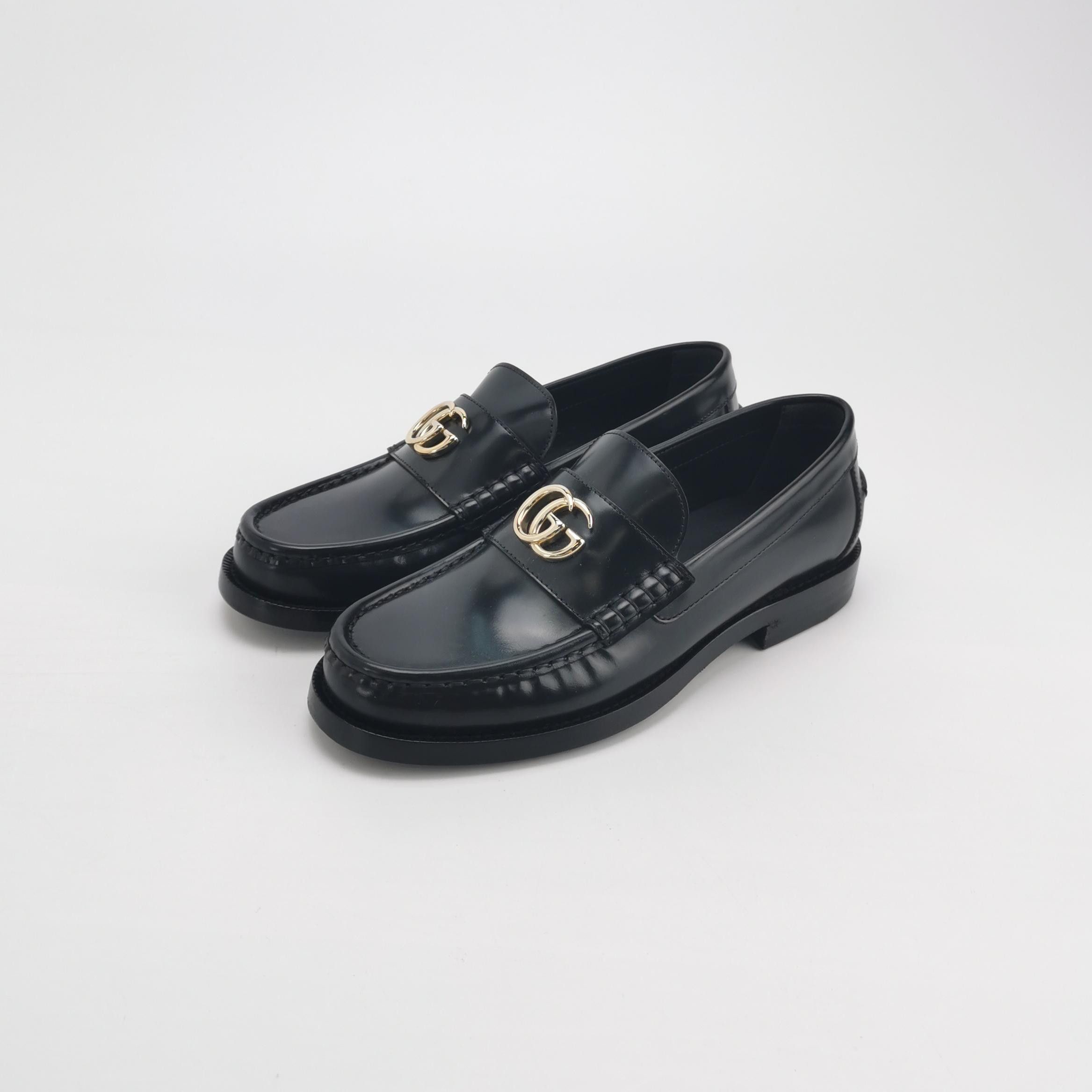 Gucci Gucci Women 5-5 Flats Size US 5.5 / IT 35.5 - 2 Thumbnail