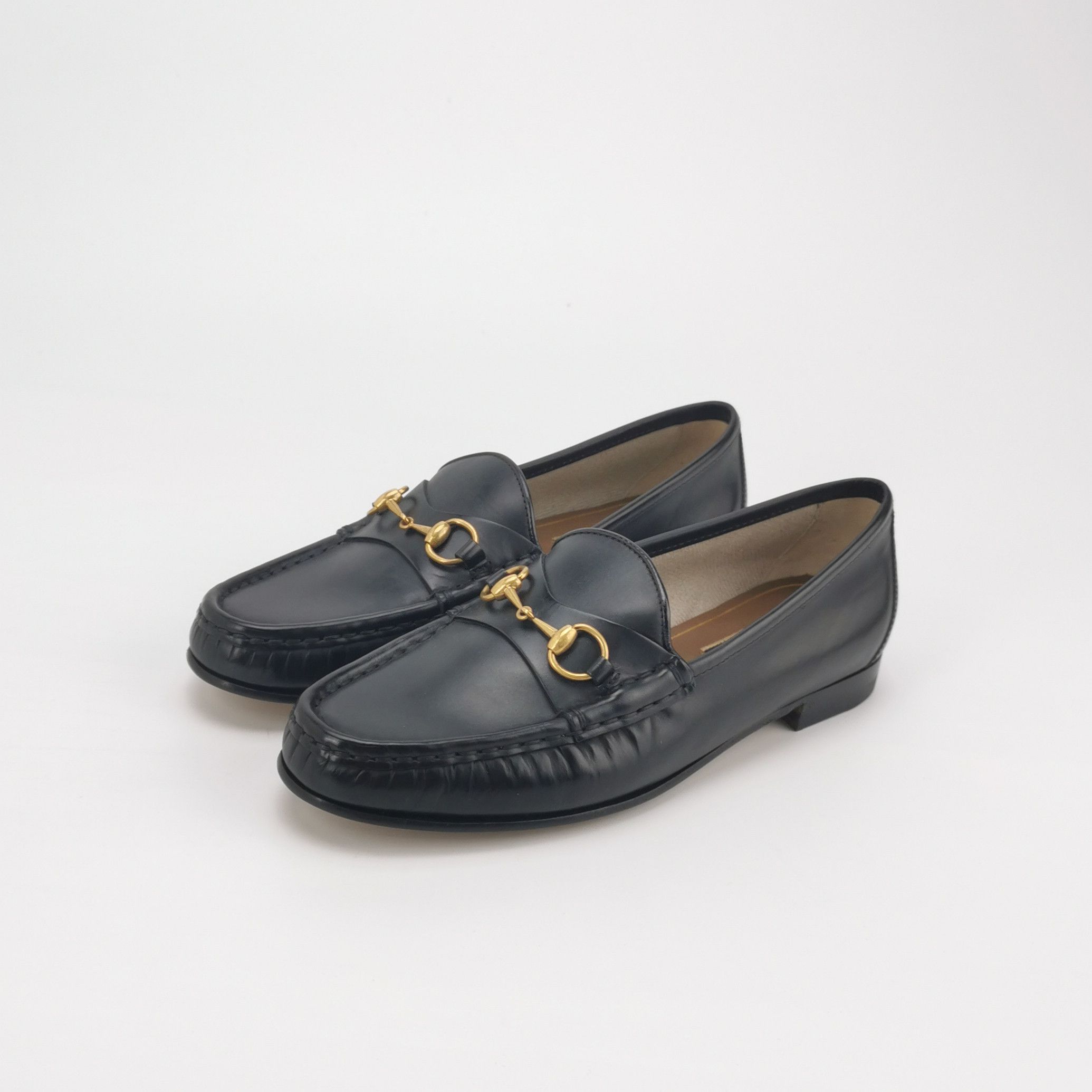 Gucci Gucci Women 7-5 Flats Size US 7.5 / IT 37.5 - 2 Thumbnail