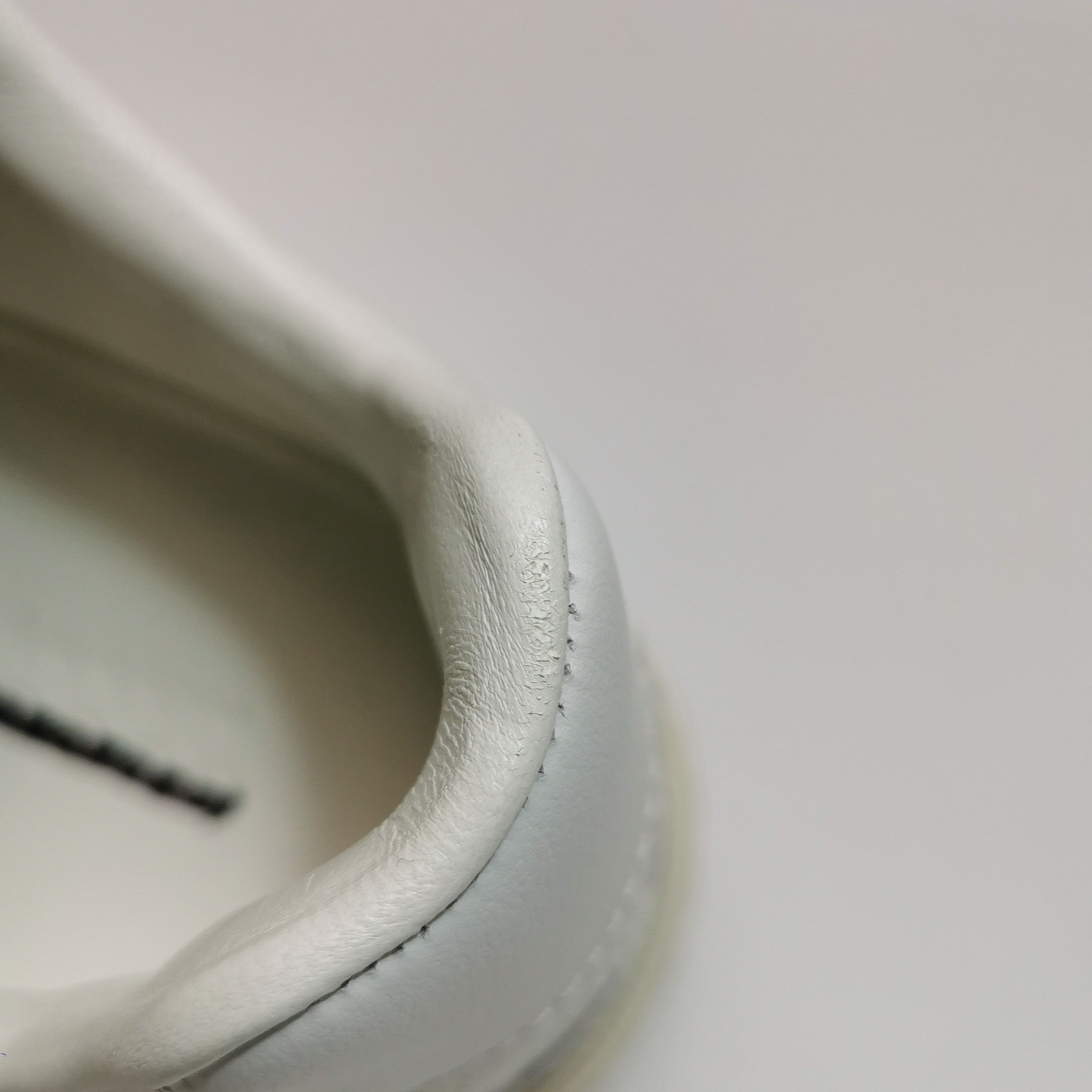 Gucci Gucci Women 5-5 Lowtop Sneakers Size US 5.5 / IT 35.5 - 7 Thumbnail