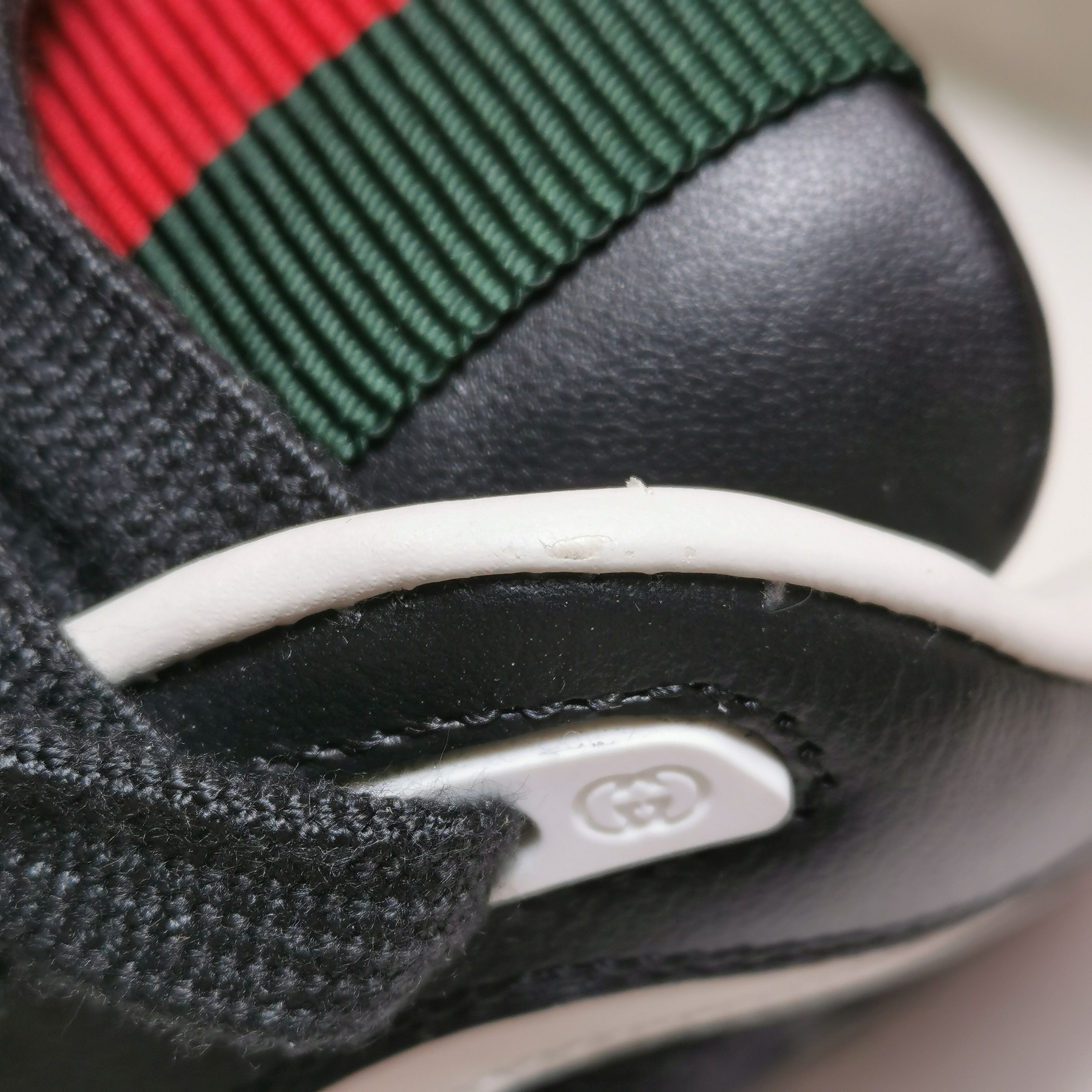 Gucci Gucci Women 5-5 Lowtop Sneakers Size US 5.5 / IT 35.5 - 8 Thumbnail