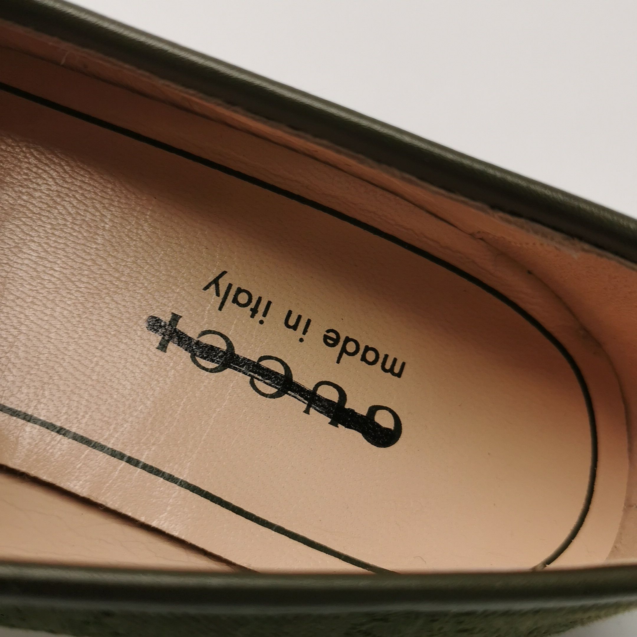 Gucci Gucci Women 6 Flats Size US 6 / IT 36 - 14 Thumbnail
