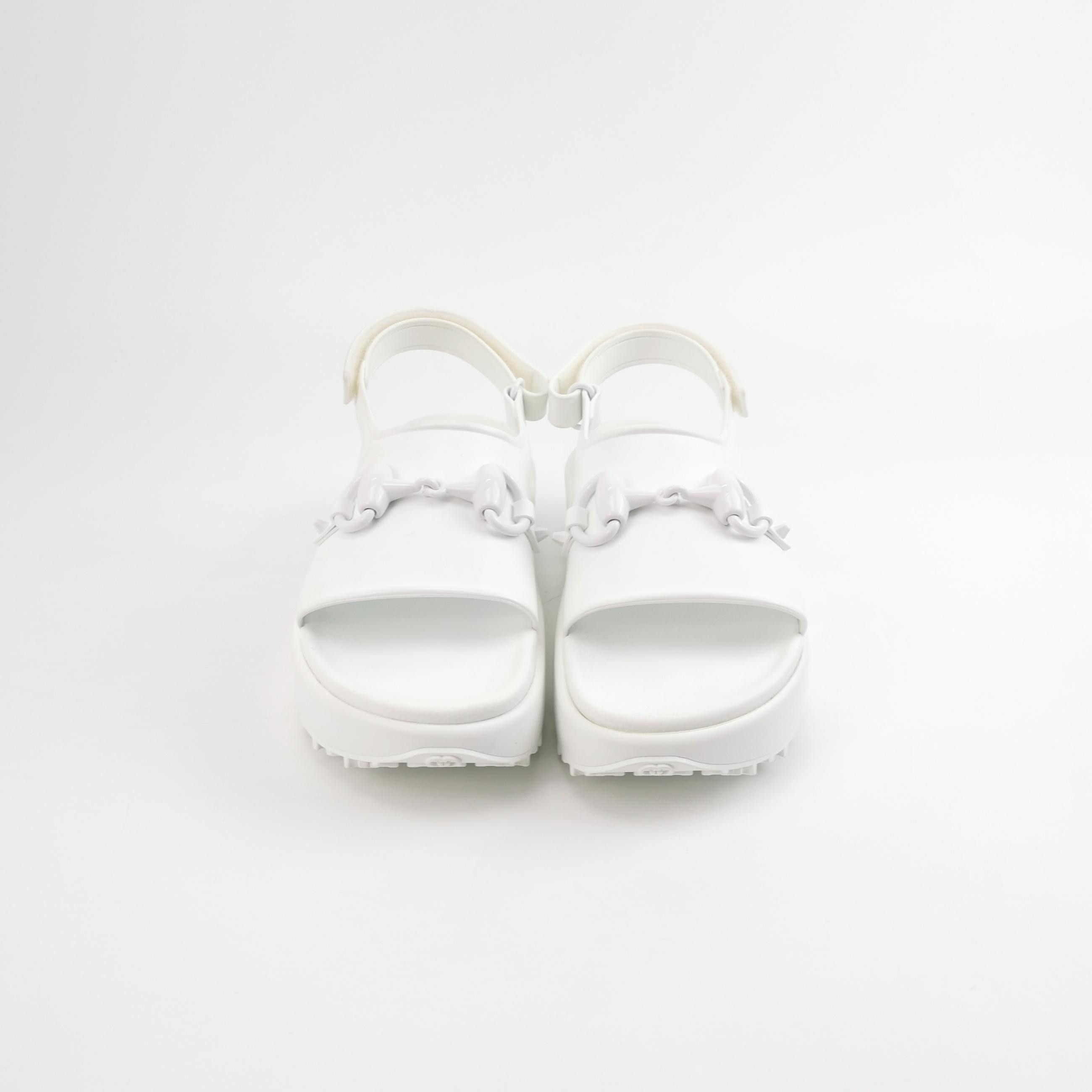 Gucci Gucci Women 10 Sandals Size US 10 / IT 40 - 3 Thumbnail