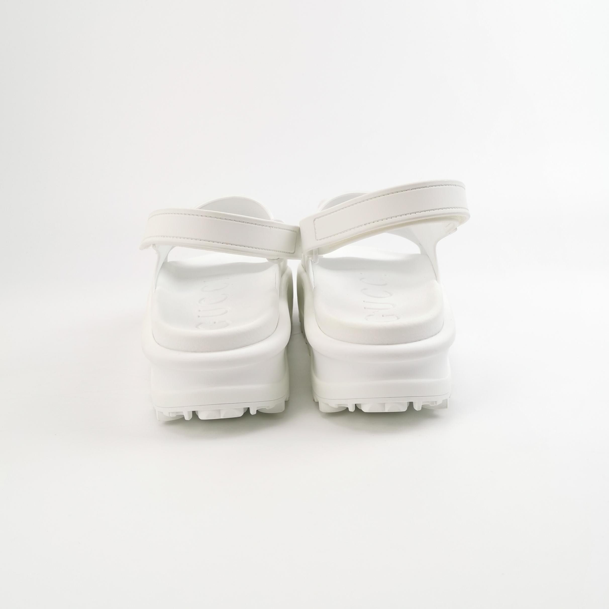 Gucci Gucci Women 10 Sandals Size US 10 / IT 40 - 4 Thumbnail