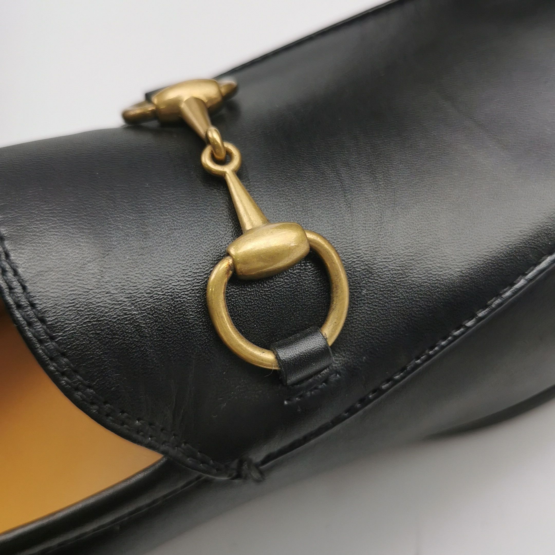 Gucci Gucci Women 7-5 Flats Size US 7.5 / IT 37.5 - 15 Thumbnail