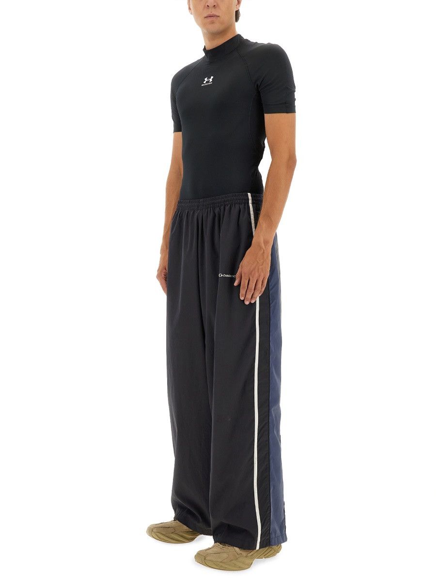 Balenciaga BALENCIAGA 50/50 TRACKSUIT PANTS - BLACK (IT 46) Size US 30 / EU 46 - 2 Thumbnail