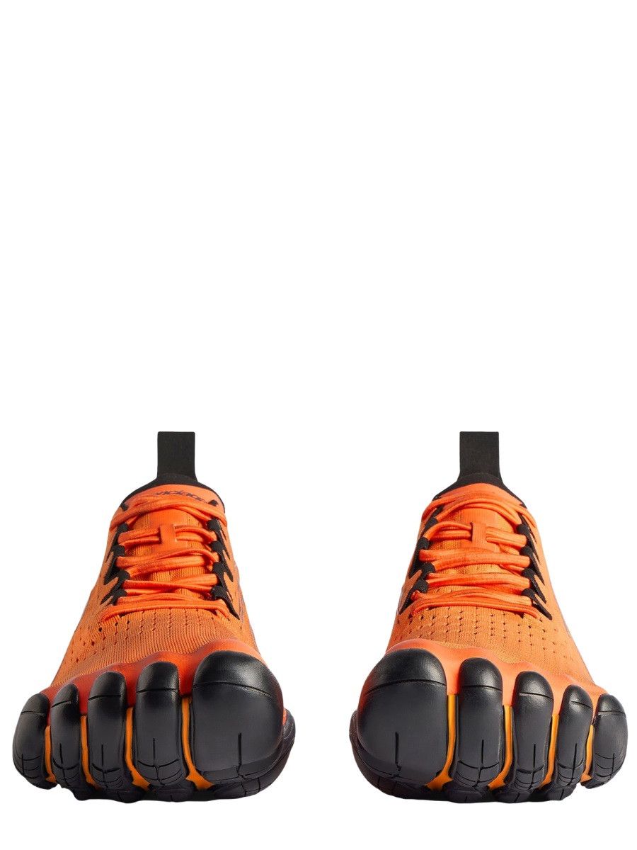 Balenciaga BALENCIAGA "ANATOMIC RUNNER" SNEAKER - ORANGE (IT 42) Size US 9 / EU 42 - 3 Thumbnail