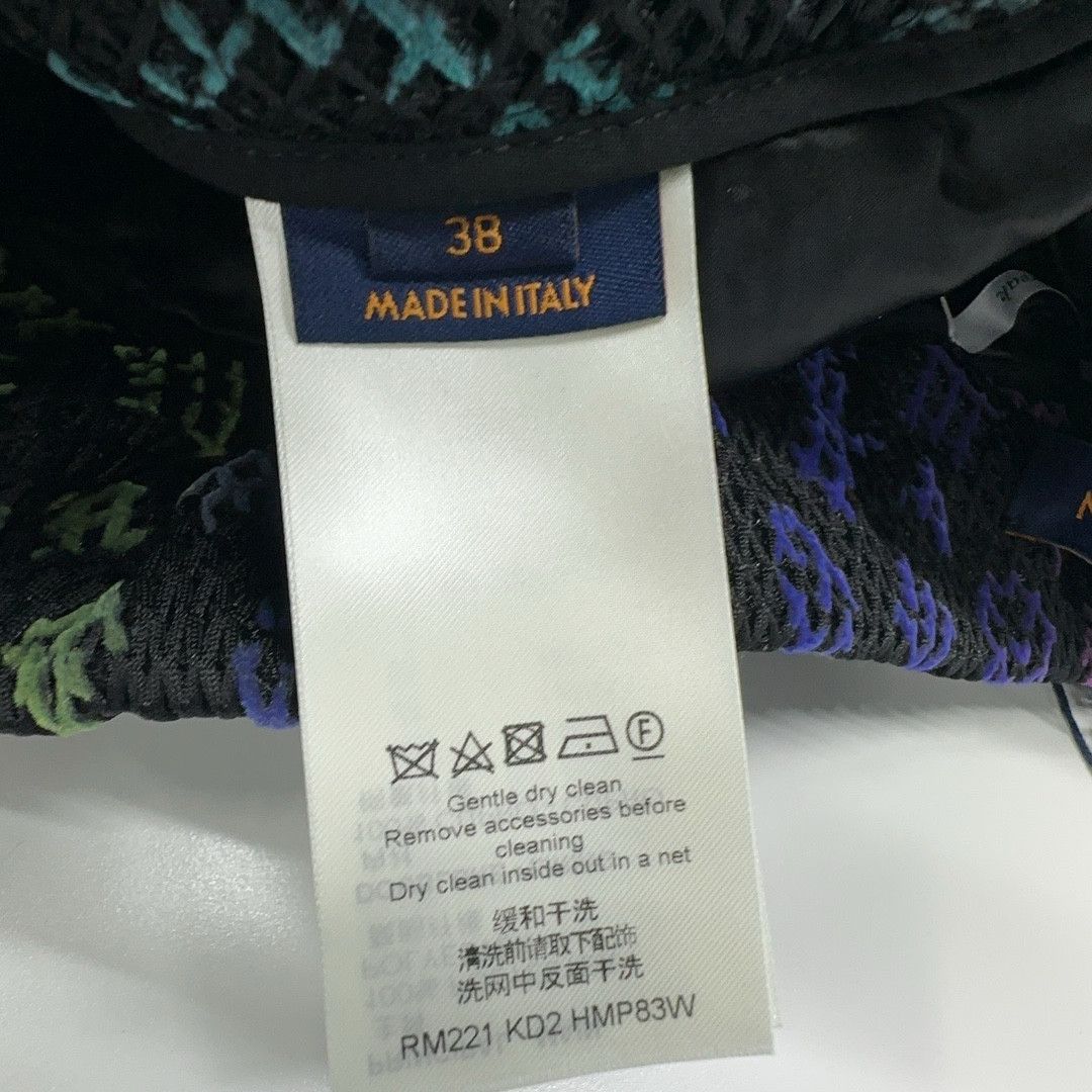 Louis Vuitton Louis Vuitton Monogram Shorts Size 38 Size 26" / US 2 / IT 38 - 4 Thumbnail