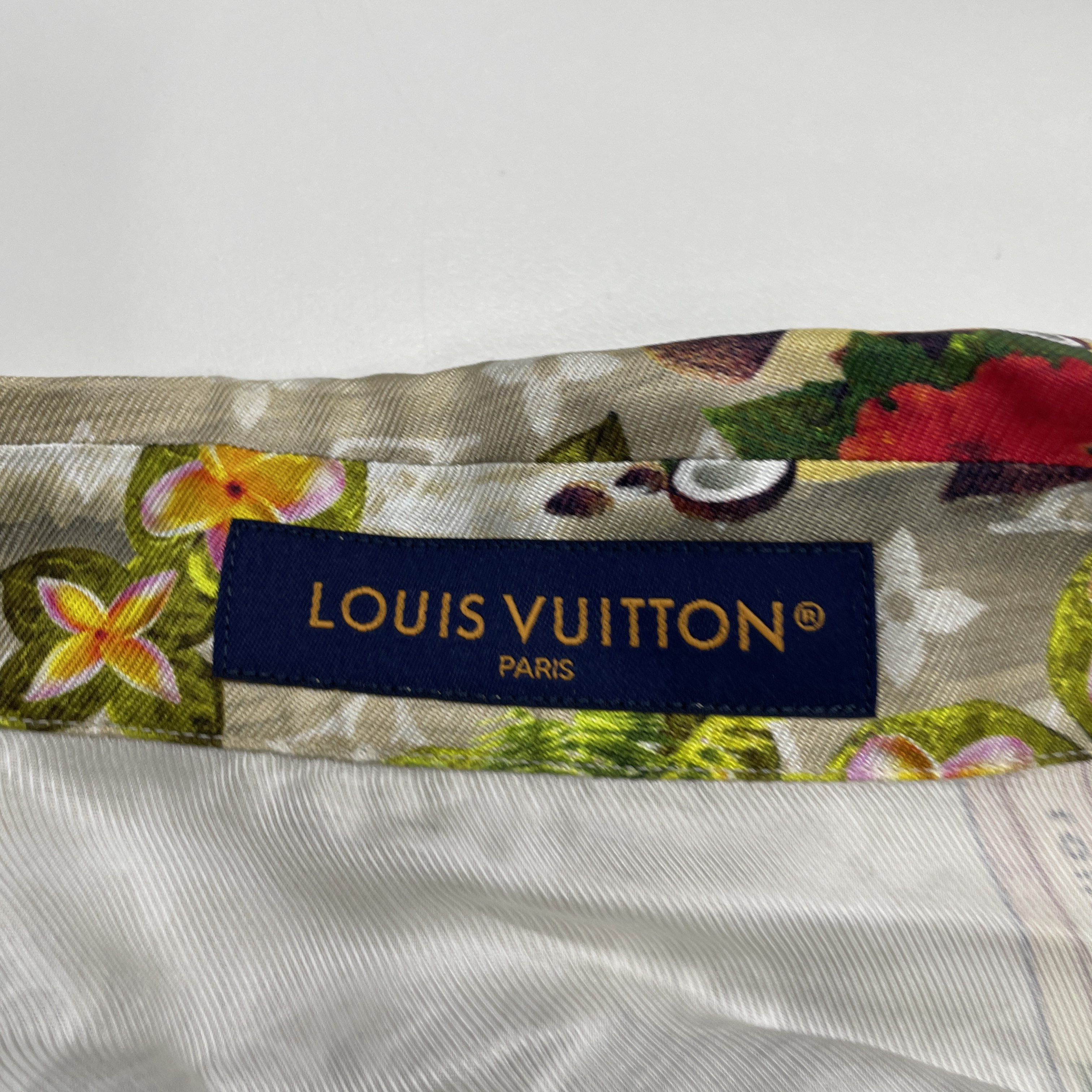 Louis Vuitton Louis Vuitton Tropical Print Short Sleeve Shirt Size L Size US L / EU 52-54 / 3 - 3 Thumbnail