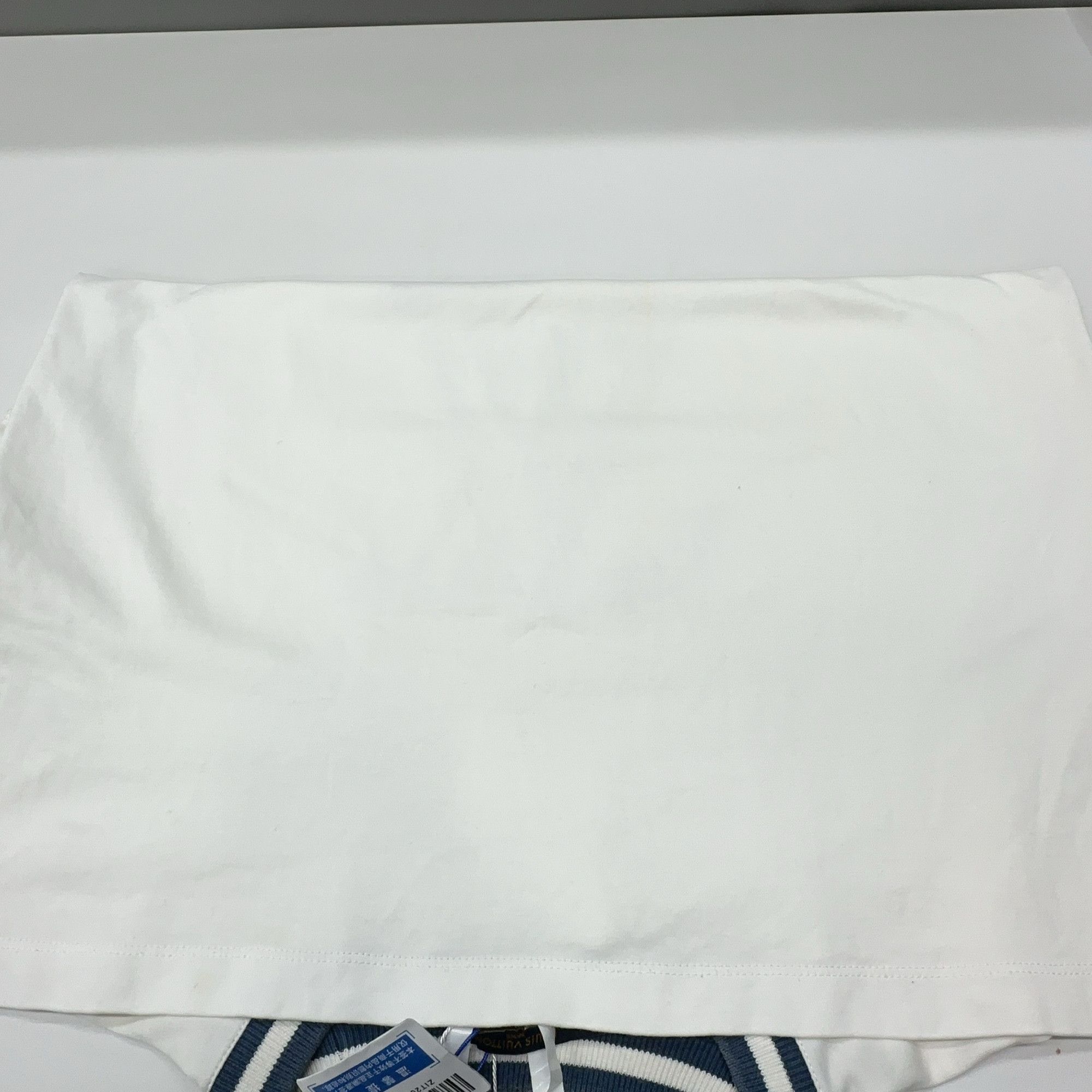 Louis Vuitton Louis Vuitton Embroidered Logo T-Shirt Size M Size US M / EU 48-50 / 2 - 9 Thumbnail