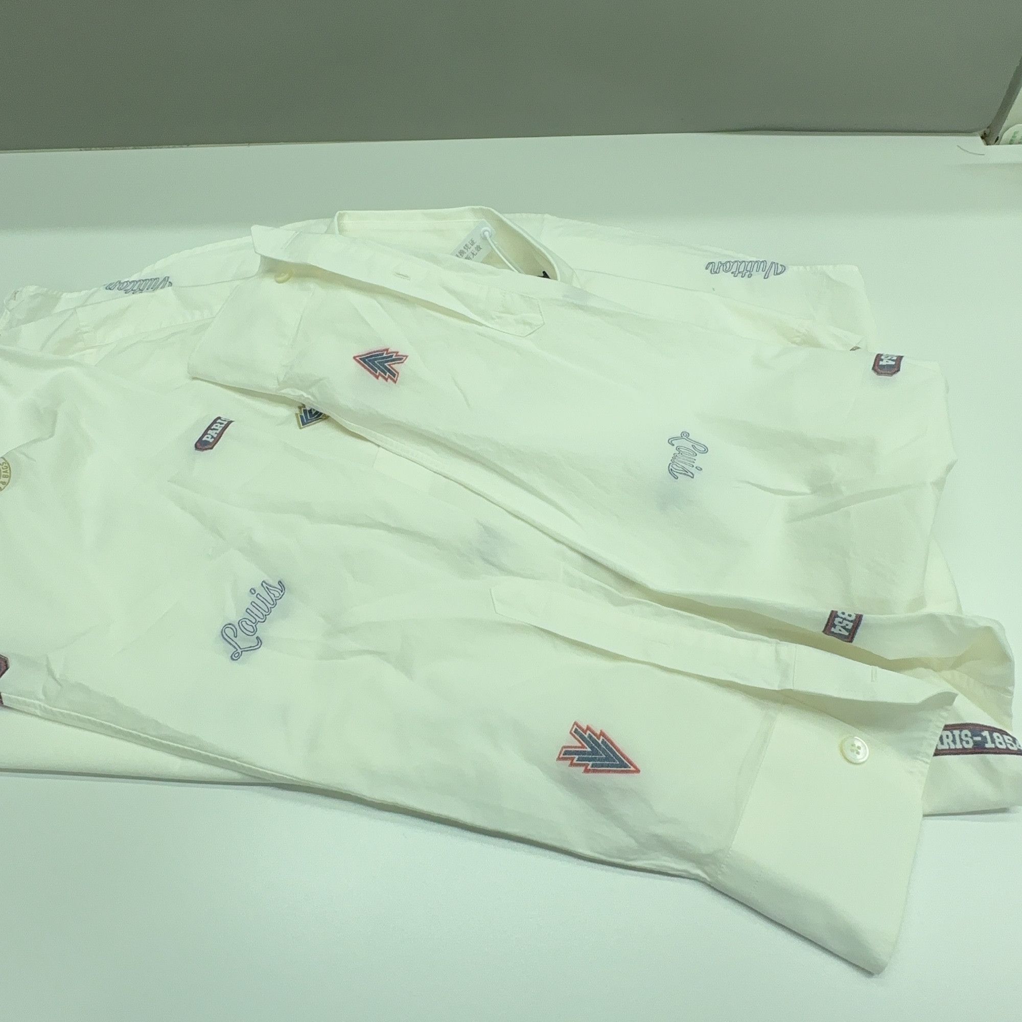 Louis Vuitton Louis Vuitton Embroidered Button Up Shirt Size XXL Size US XXL / EU 58 / 5 - 8 Thumbnail