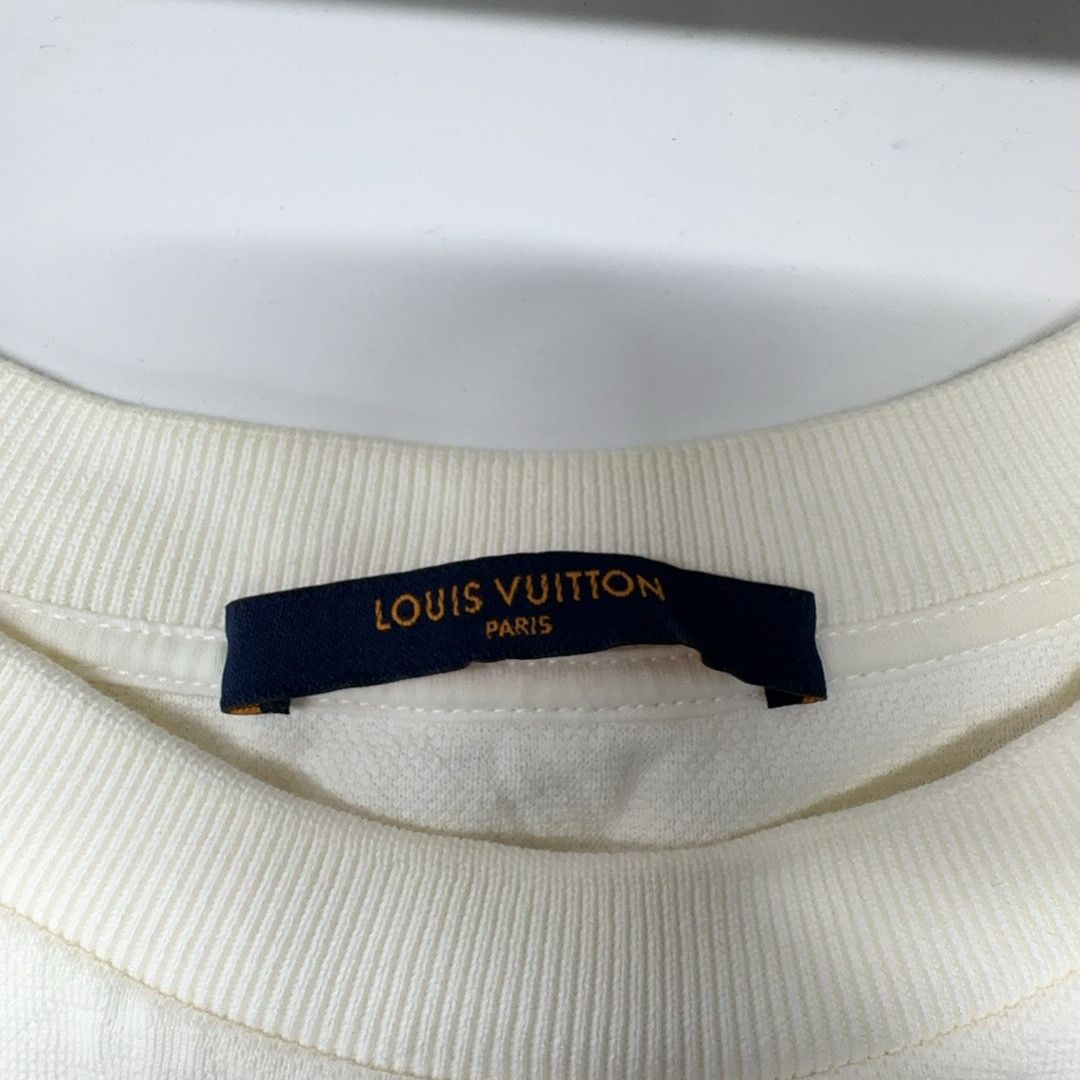 Louis Vuitton Louis Vuitton Monogram T-Shirt Size M Size US M / EU 48-50 / 2 - 3 Thumbnail