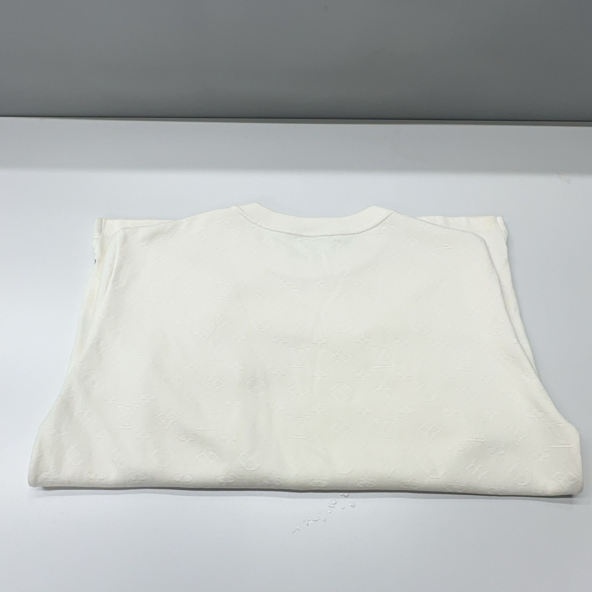 Louis Vuitton Louis Vuitton Monogram T-Shirt Size M Size US M / EU 48-50 / 2 - 9 Thumbnail