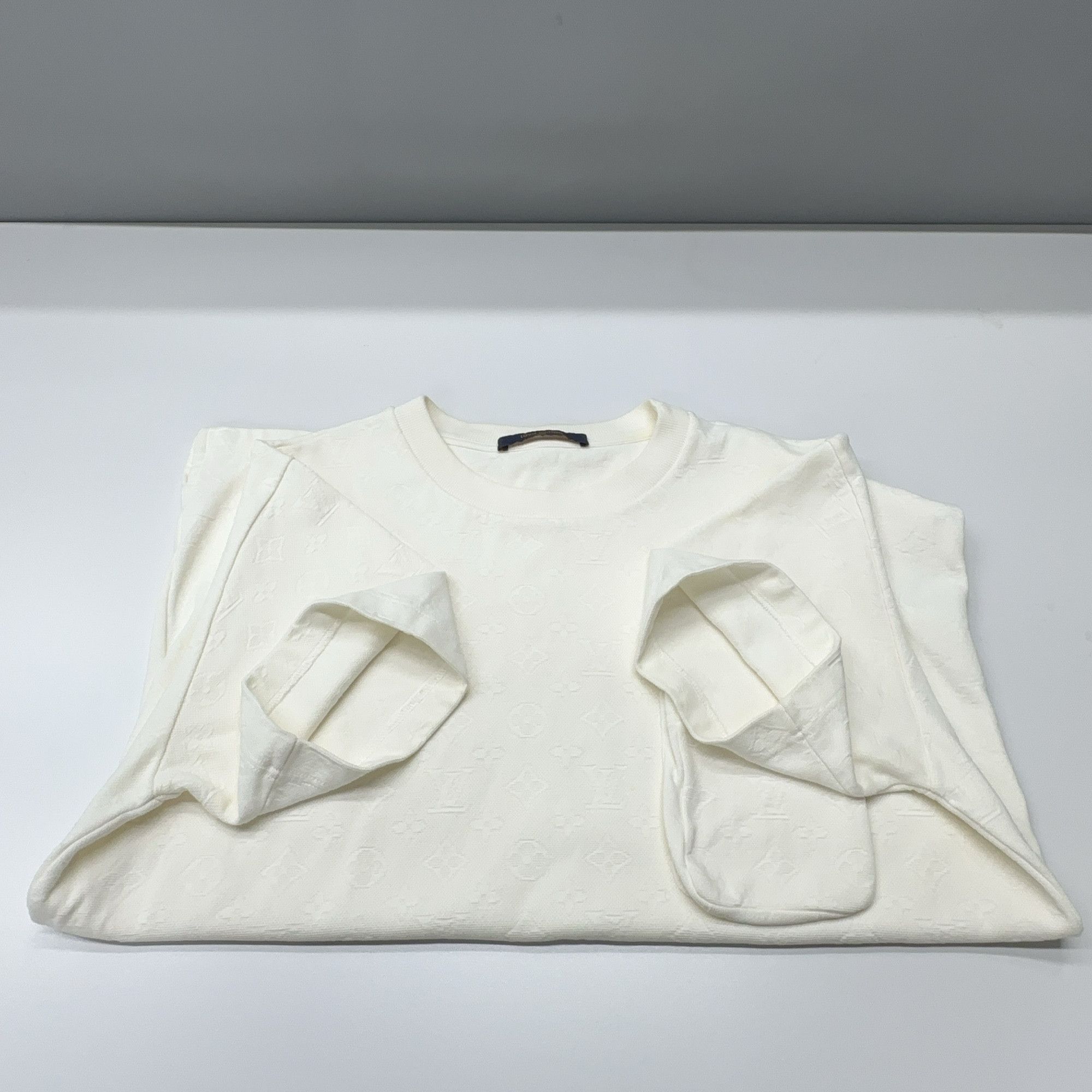 Louis Vuitton Louis Vuitton Monogram T-Shirt Size M Size US M / EU 48-50 / 2 - 6 Thumbnail