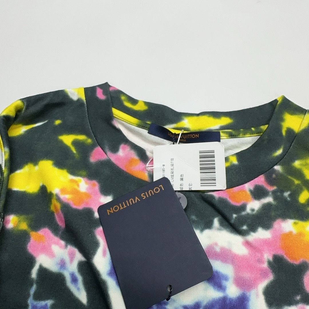 Louis Vuitton Louis Vuitton Tie-Dye Short Sleeve T-Shirt Size M Size US M / EU 48-50 / 2 - 4 Thumbnail