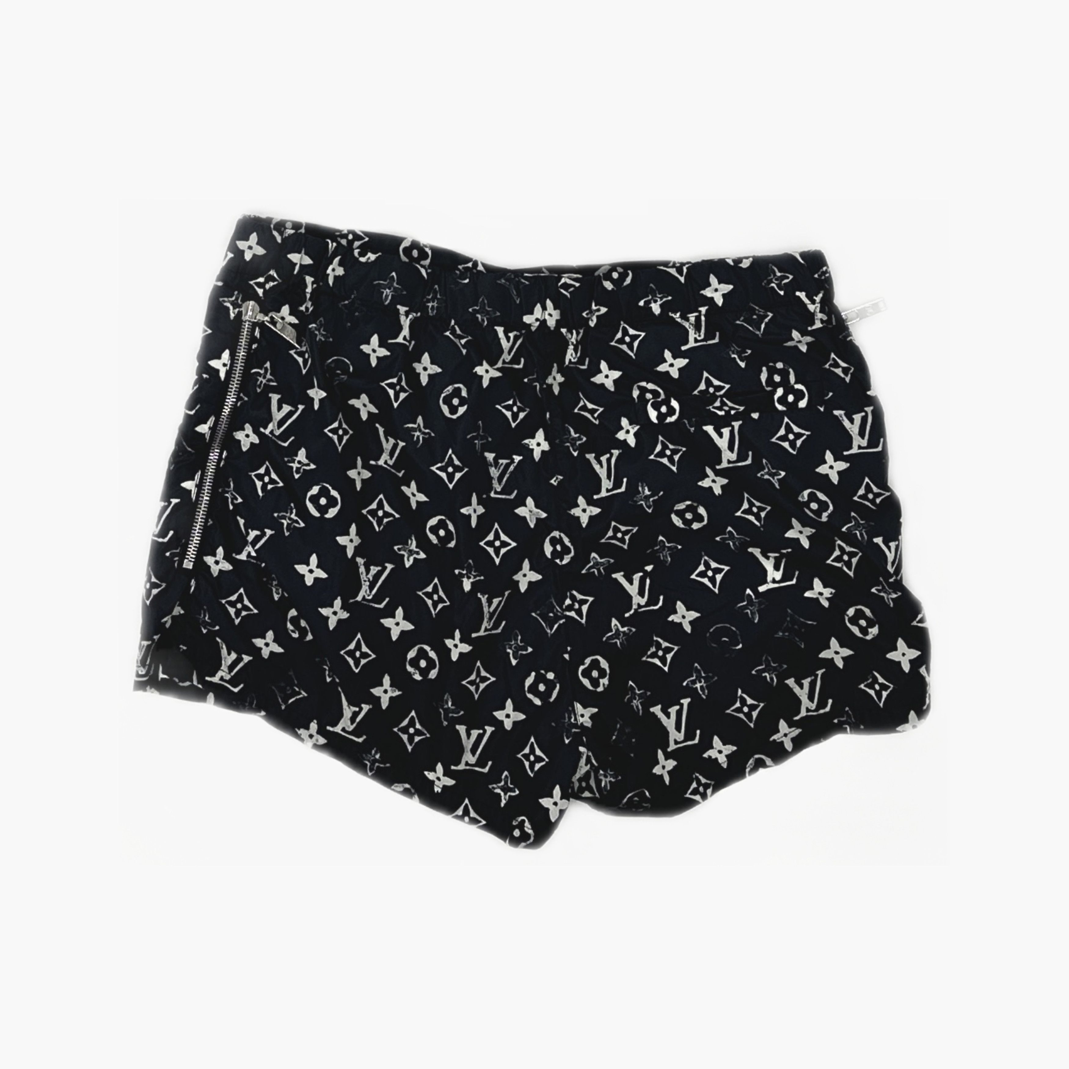 Louis Vuitton Louis Vuitton Monogram Shorts Size 36 Size 26" / US 2 / IT 38 - 2 Thumbnail