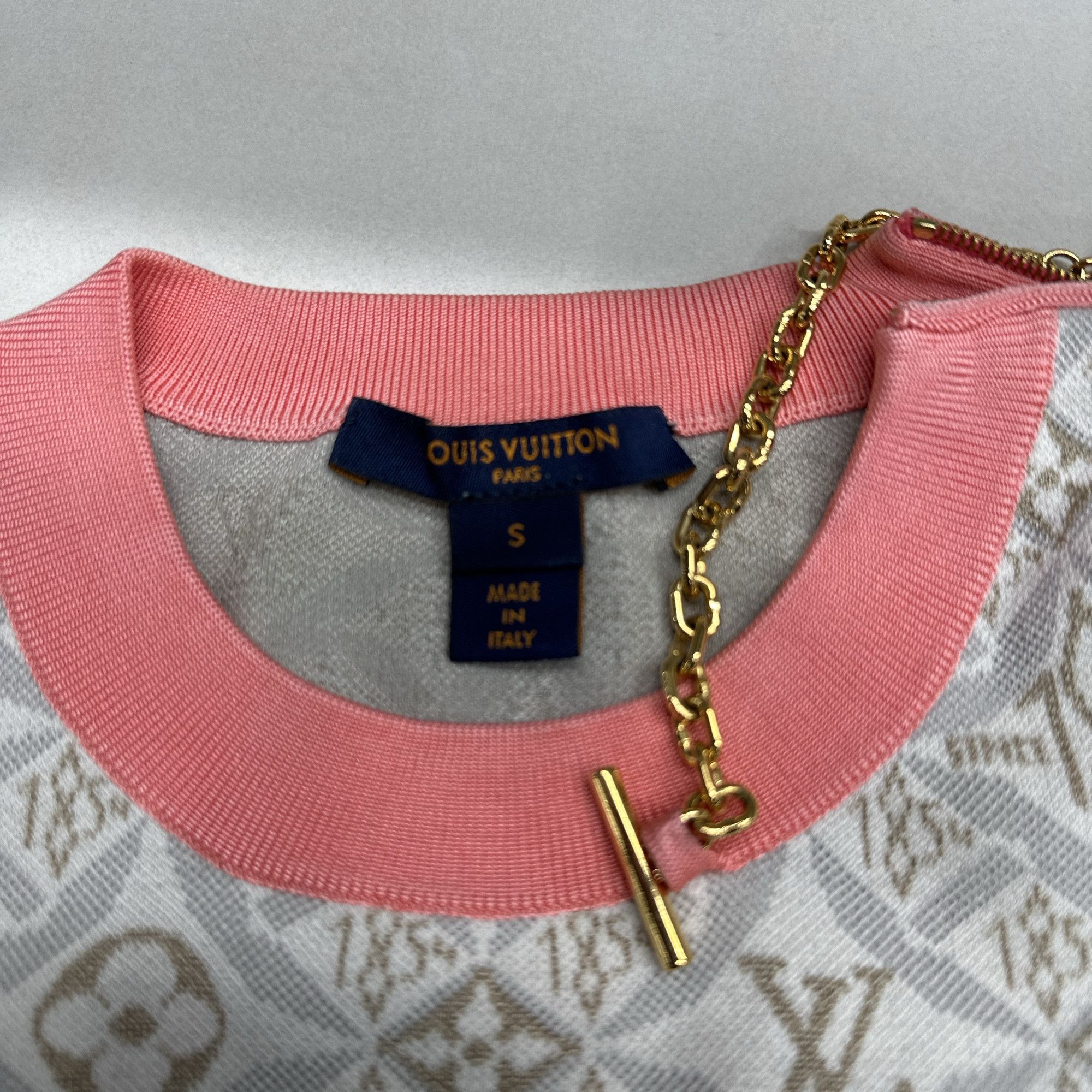 Louis Vuitton Louis Vuitton Monogram Sweater Size S Size S / US 4 / IT 40 - 3 Thumbnail