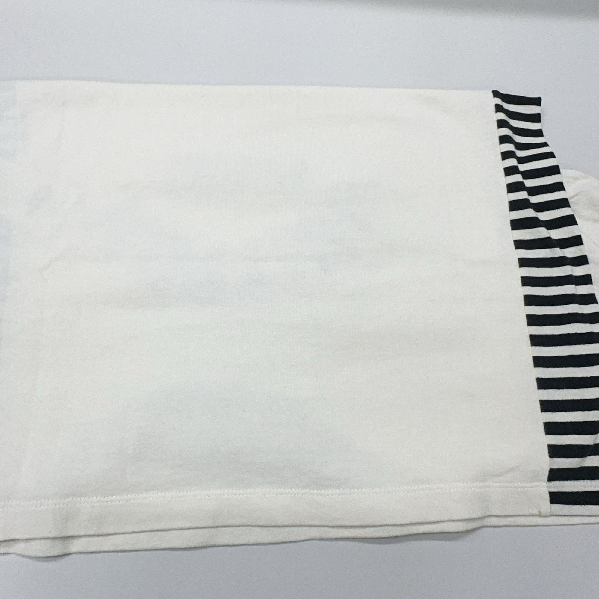 Louis Vuitton Louis Vuitton Flocked Logo Striped T-Shirt Size S Size S / US 4 / IT 40 - 11 Thumbnail
