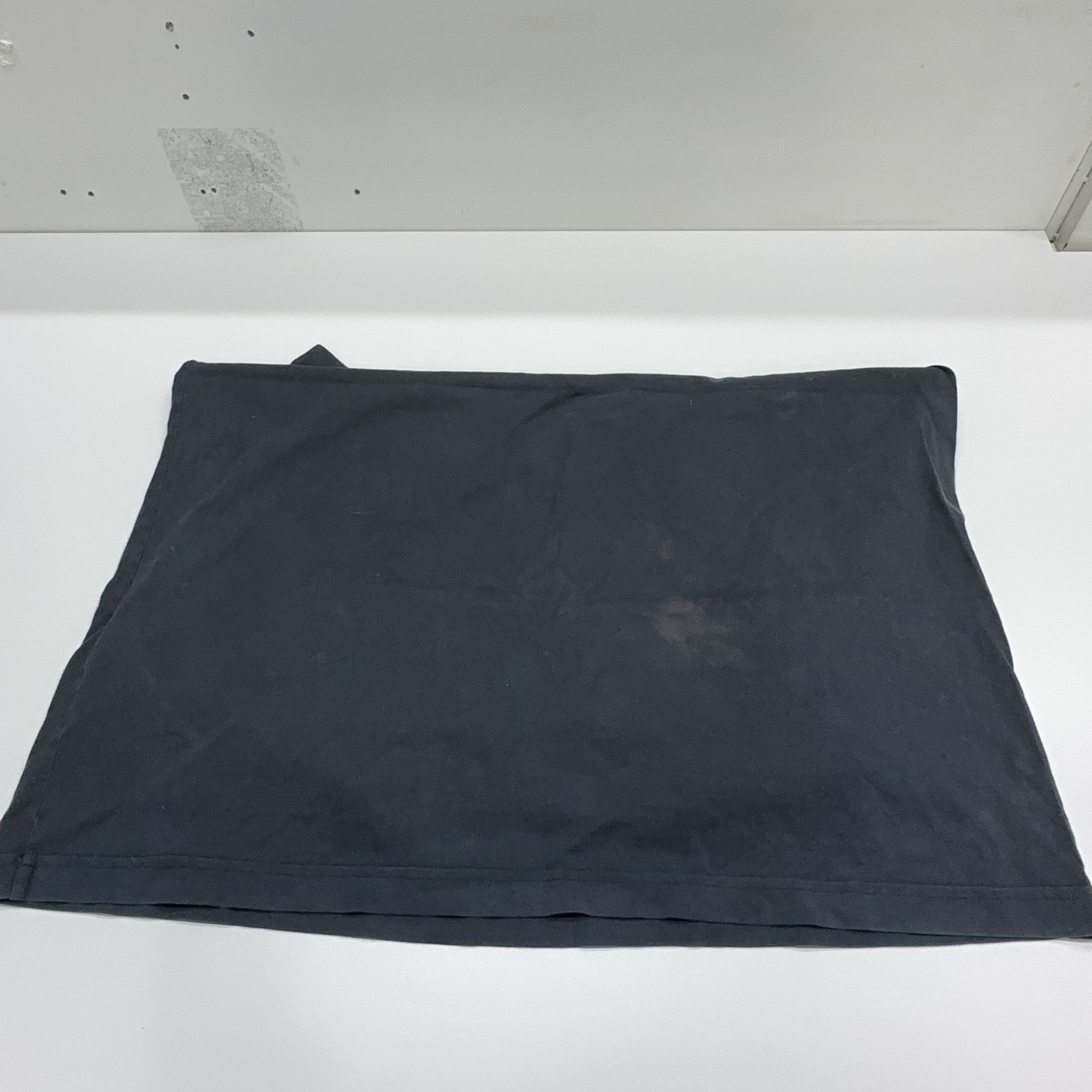 Louis Vuitton Louis Vuitton Graphic Logo T-Shirt Size XL Size US XL / EU 56 / 4 - 14 Thumbnail