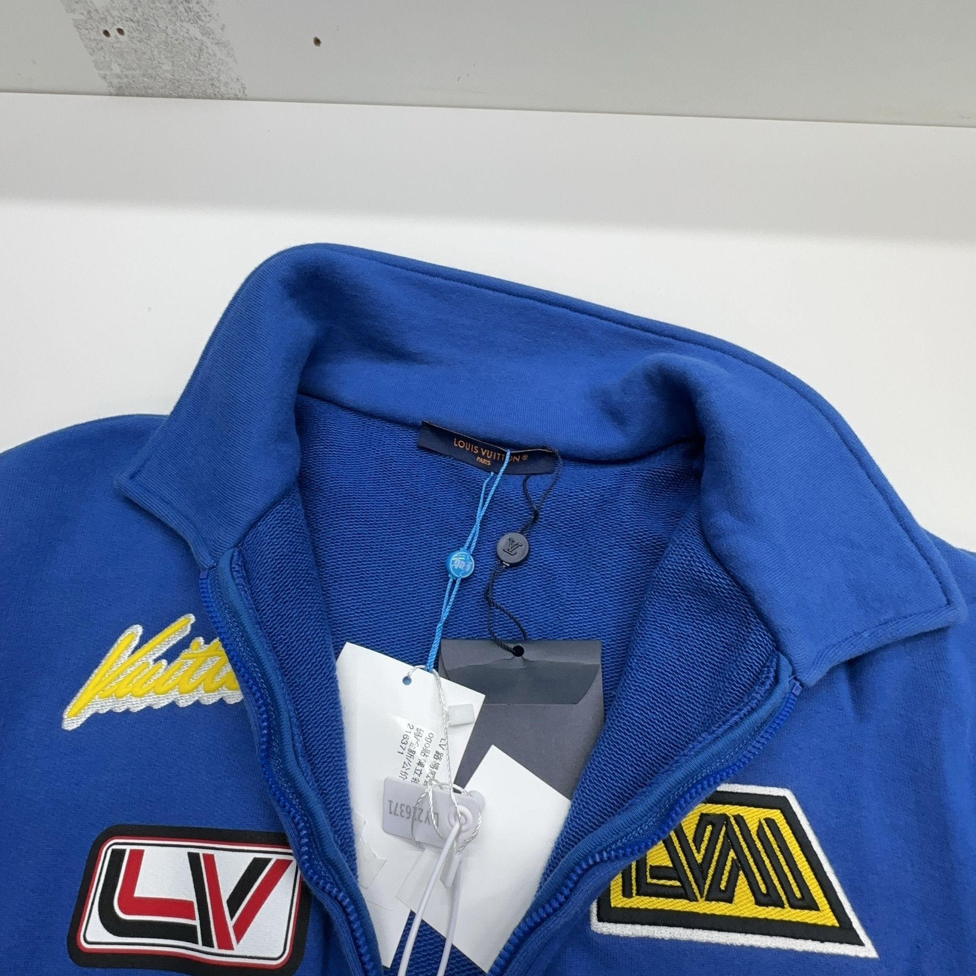 Louis Vuitton Louis Vuitton Graphic Logo Half-Zip Sweatshirt XL Size US XL / EU 56 / 4 - 6 Thumbnail