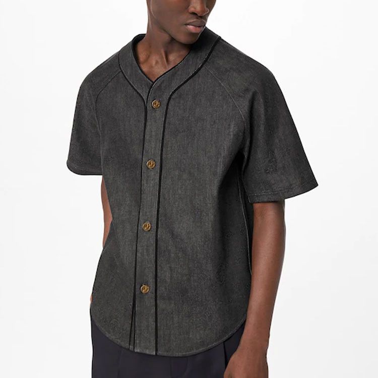 Louis Vuitton Louis Vuitton Monogram Short Sleeve Shirt Size S Size US S / EU 44-46 / 1 - 8 Thumbnail
