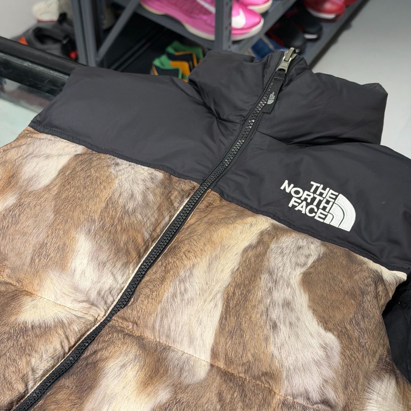 Supreme × The North Face Supreme x The North Face Faux Fur Vest Size S Size US S / EU 44-46 / 1 - 4 Thumbnail