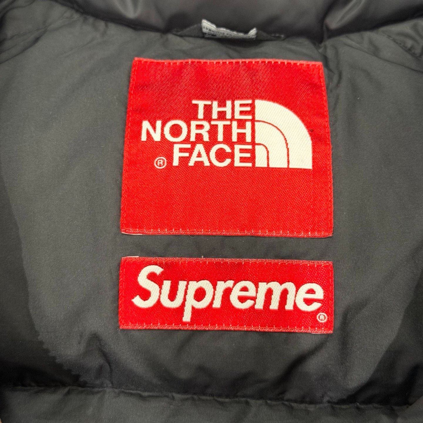 Supreme × The North Face Supreme x The North Face Faux Fur Vest Size S Size US S / EU 44-46 / 1 - 7 Thumbnail