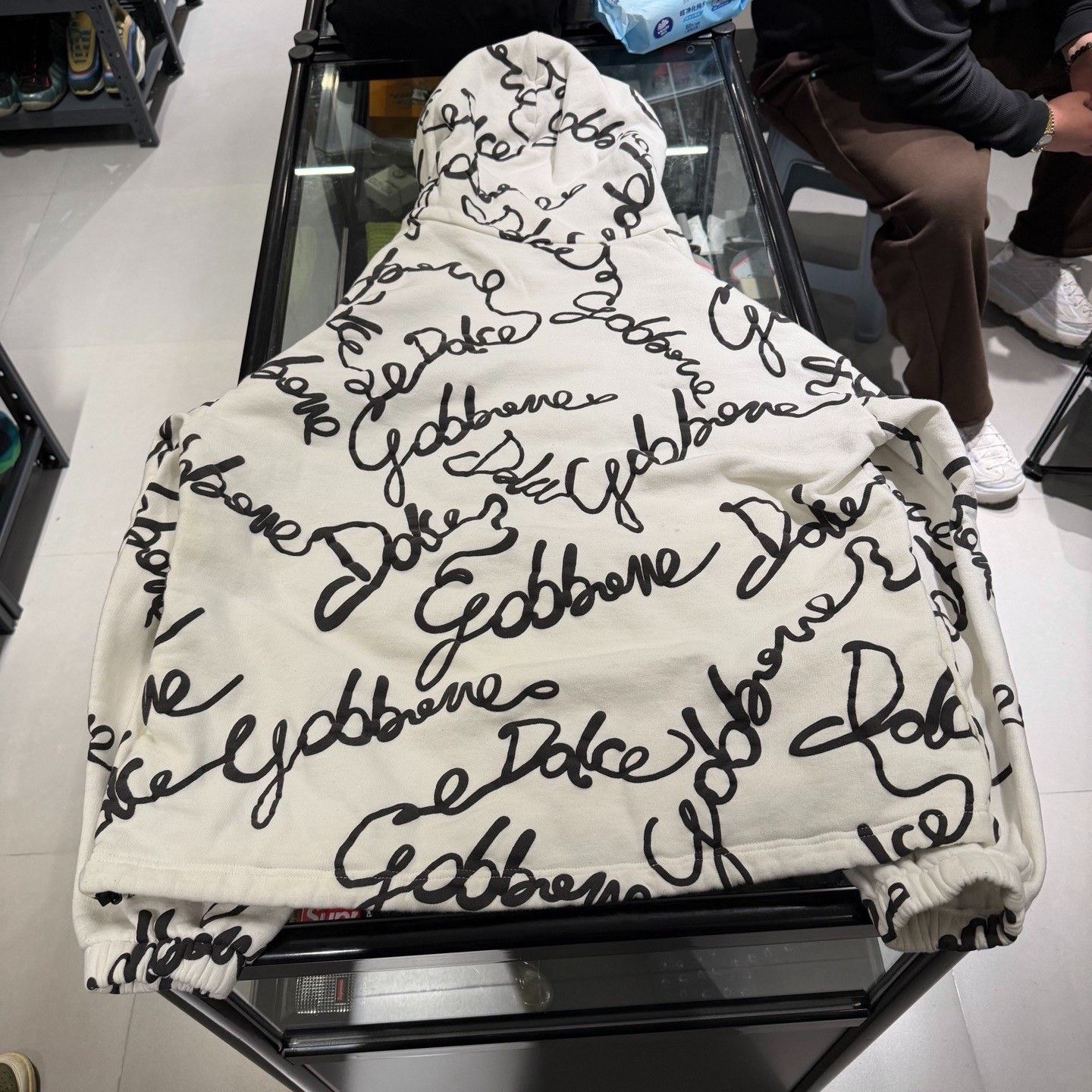 Dolce & Gabbana Dolce & Gabbana Script Logo Hoodie Size 54 Size US L / EU 52-54 / 3 - 7 Thumbnail