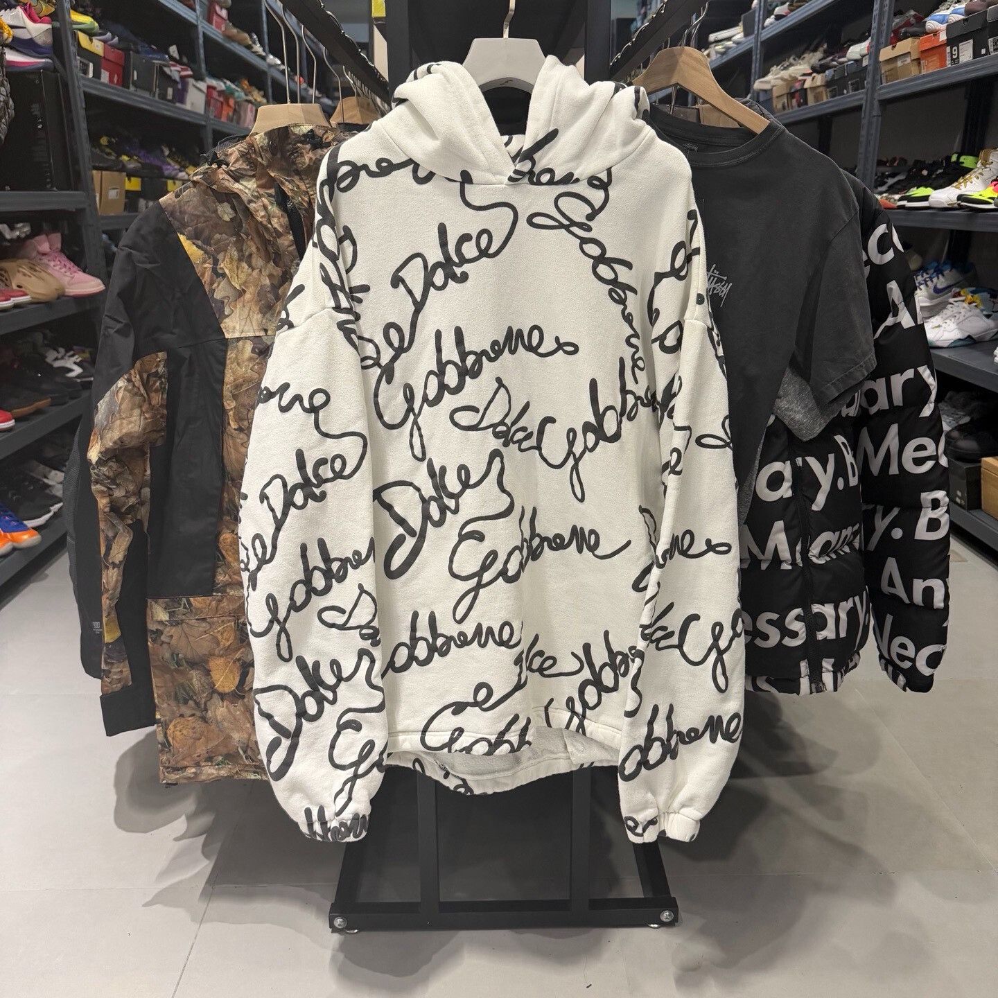 Dolce & Gabbana Dolce & Gabbana Script Logo Hoodie Size 54 Size US L / EU 52-54 / 3 - 2 Thumbnail